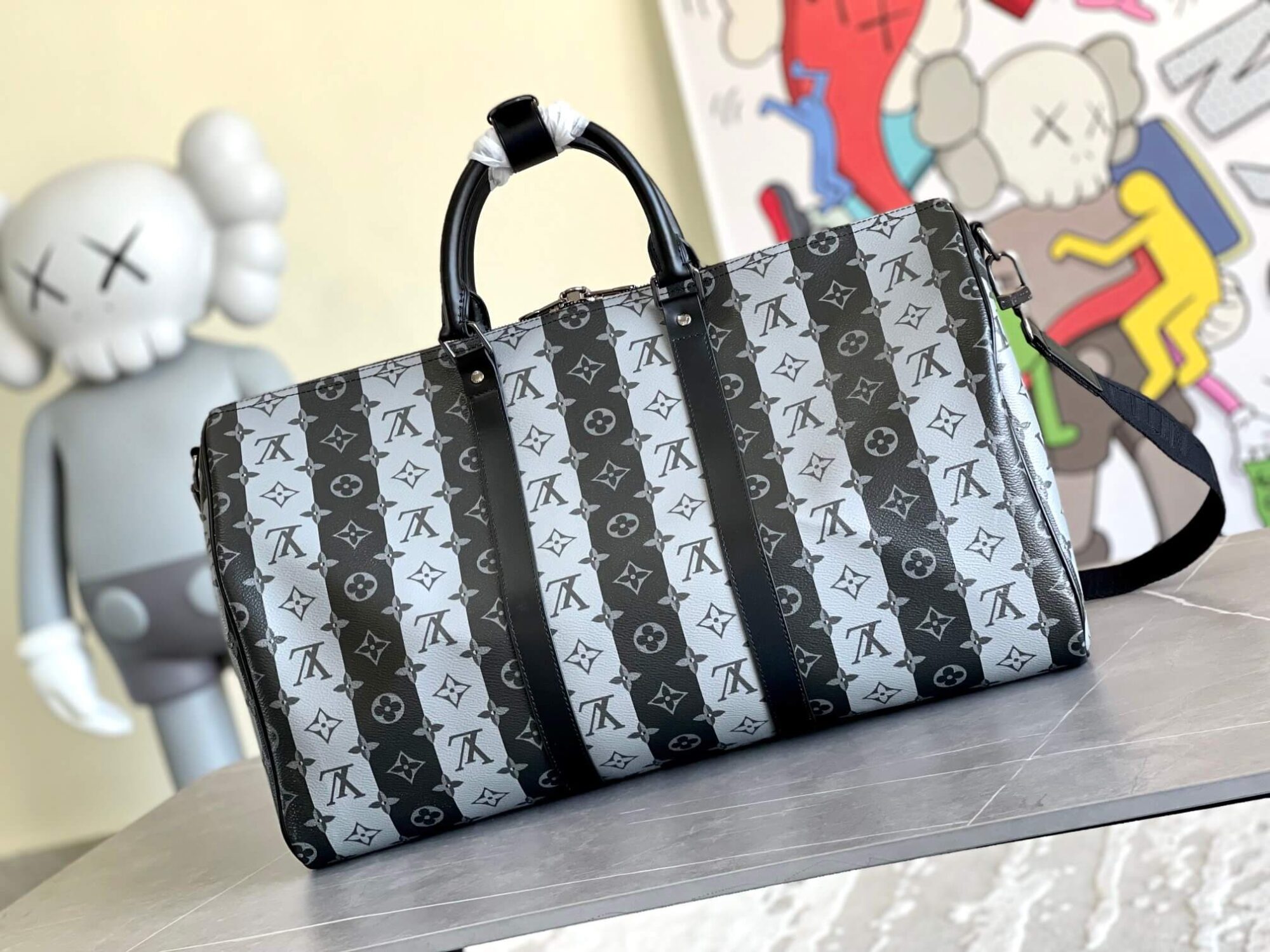 Louis Vuitton LV X NIGO Monogram canvas Keepall Bandouliere 50 floral Striped Travel Bag M40567 Brown - Black / Grey - Image 11