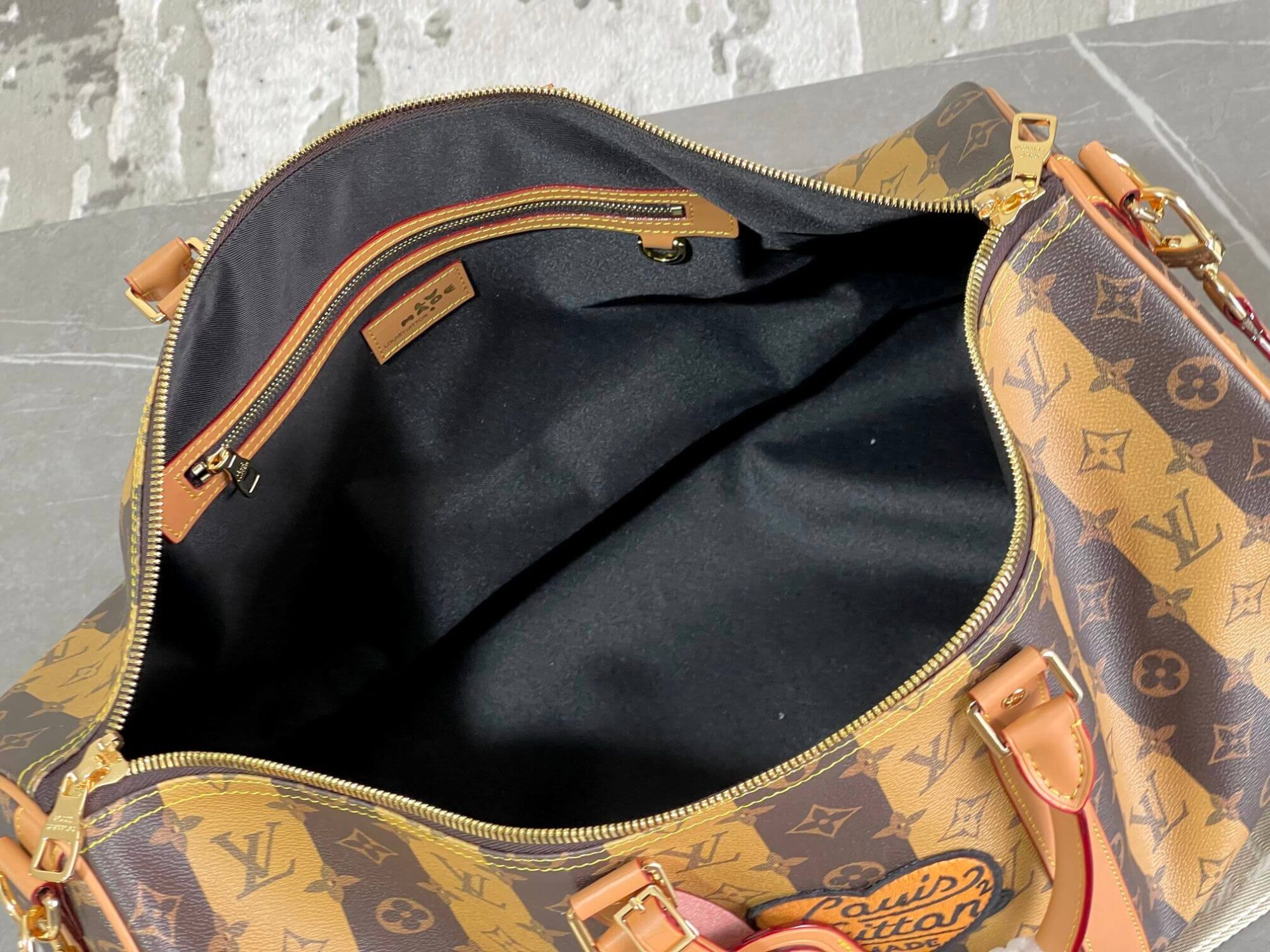 Louis Vuitton LV X NIGO Monogram canvas Keepall Bandouliere 50 floral Striped Travel Bag M40567 Brown - Black / Grey - Image 3