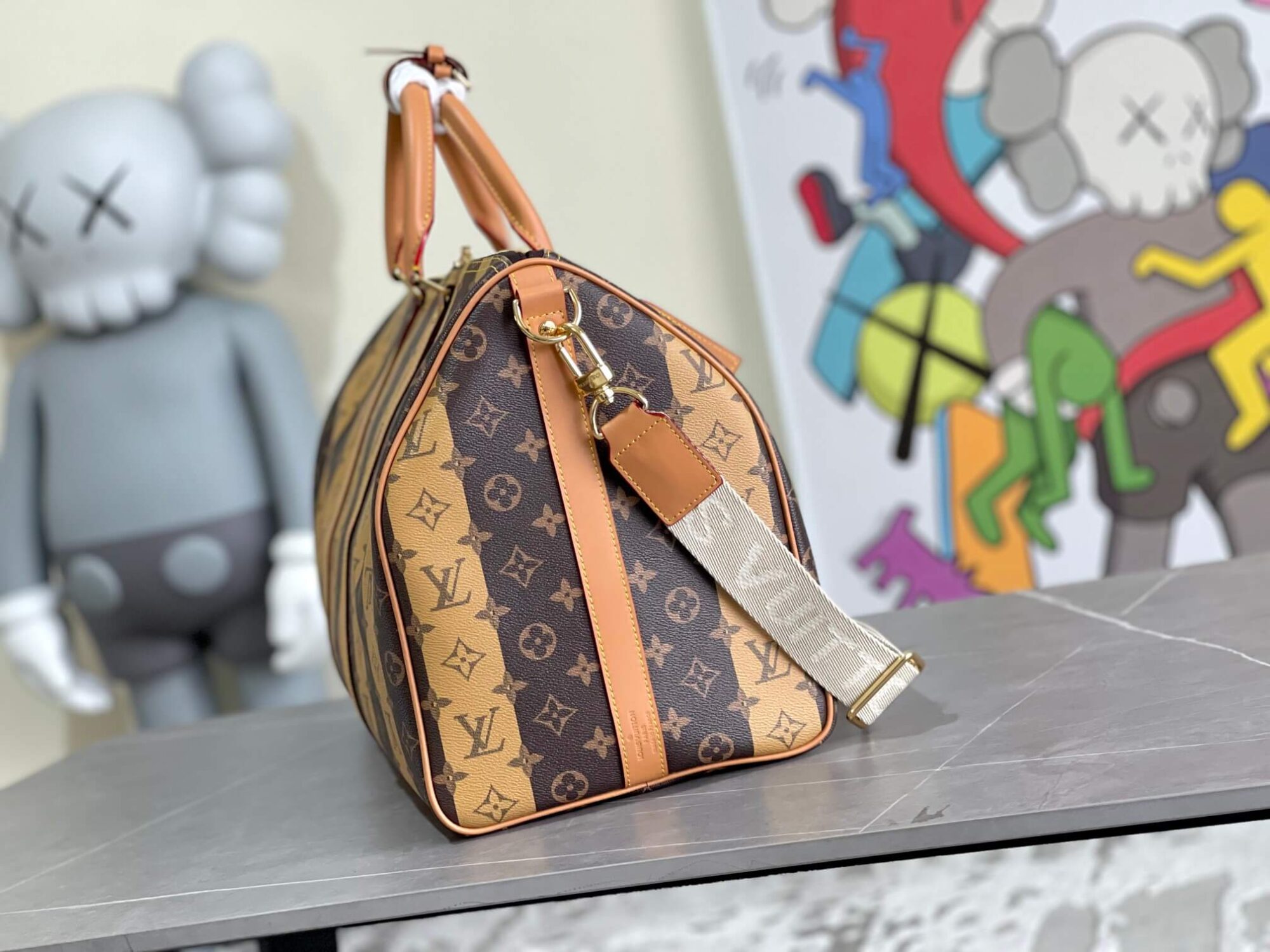 Louis Vuitton LV X NIGO Monogram canvas Keepall Bandouliere 50 floral Striped Travel Bag M40567 Brown - Black / Grey - Image 4