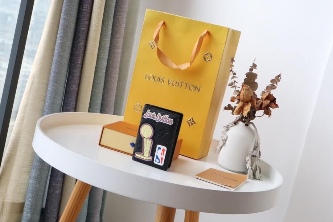 LLouis Vuitton LV x NBA Monogram embossed Pocket Organizer M80615 Black - Image 9