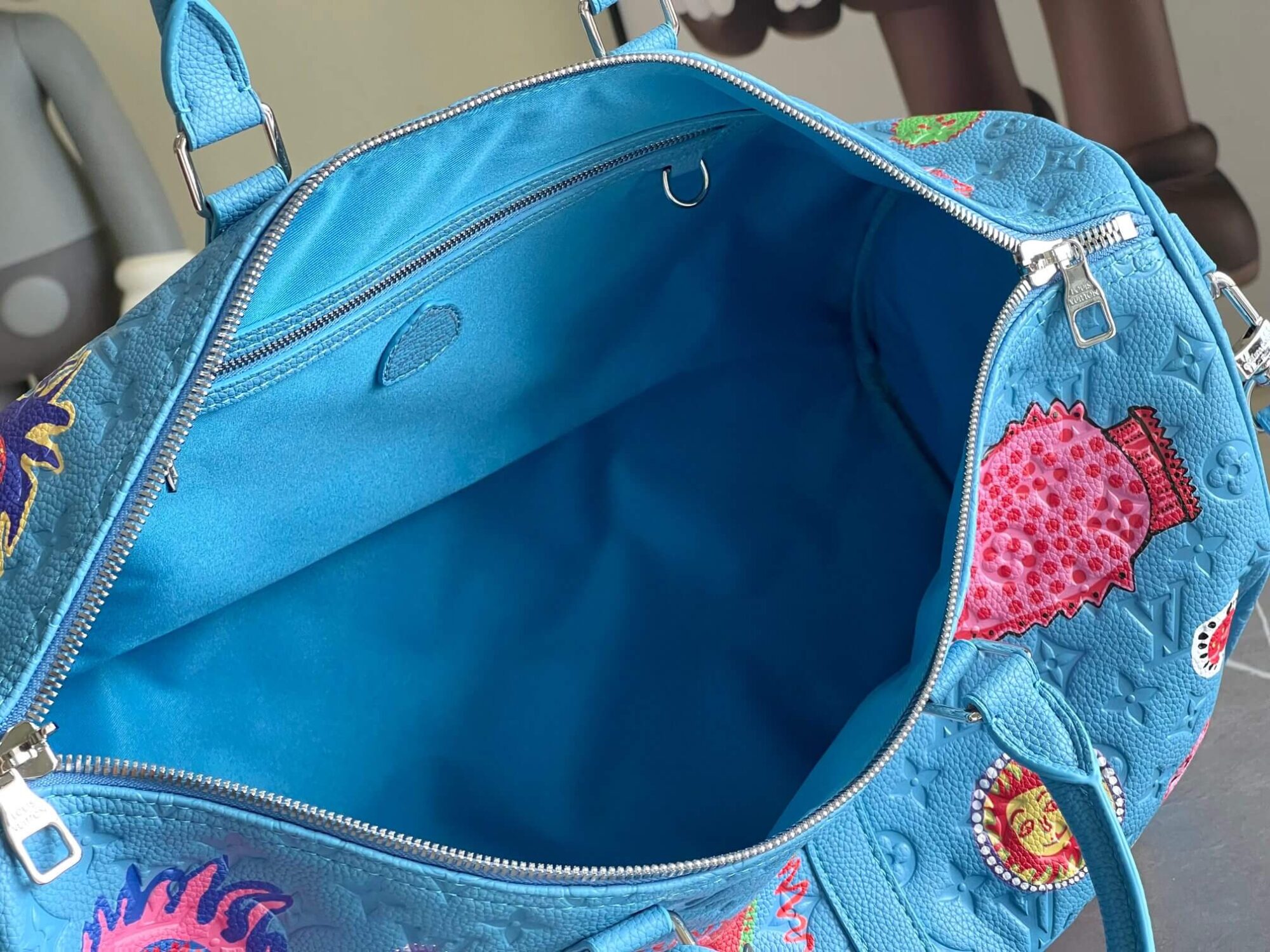 Louis Vuitton LV x YK Keepall Taurillon Monogram Keepall Bandoulière 50 Travel Shoulder Bag M21713 Light Blue - Image 3