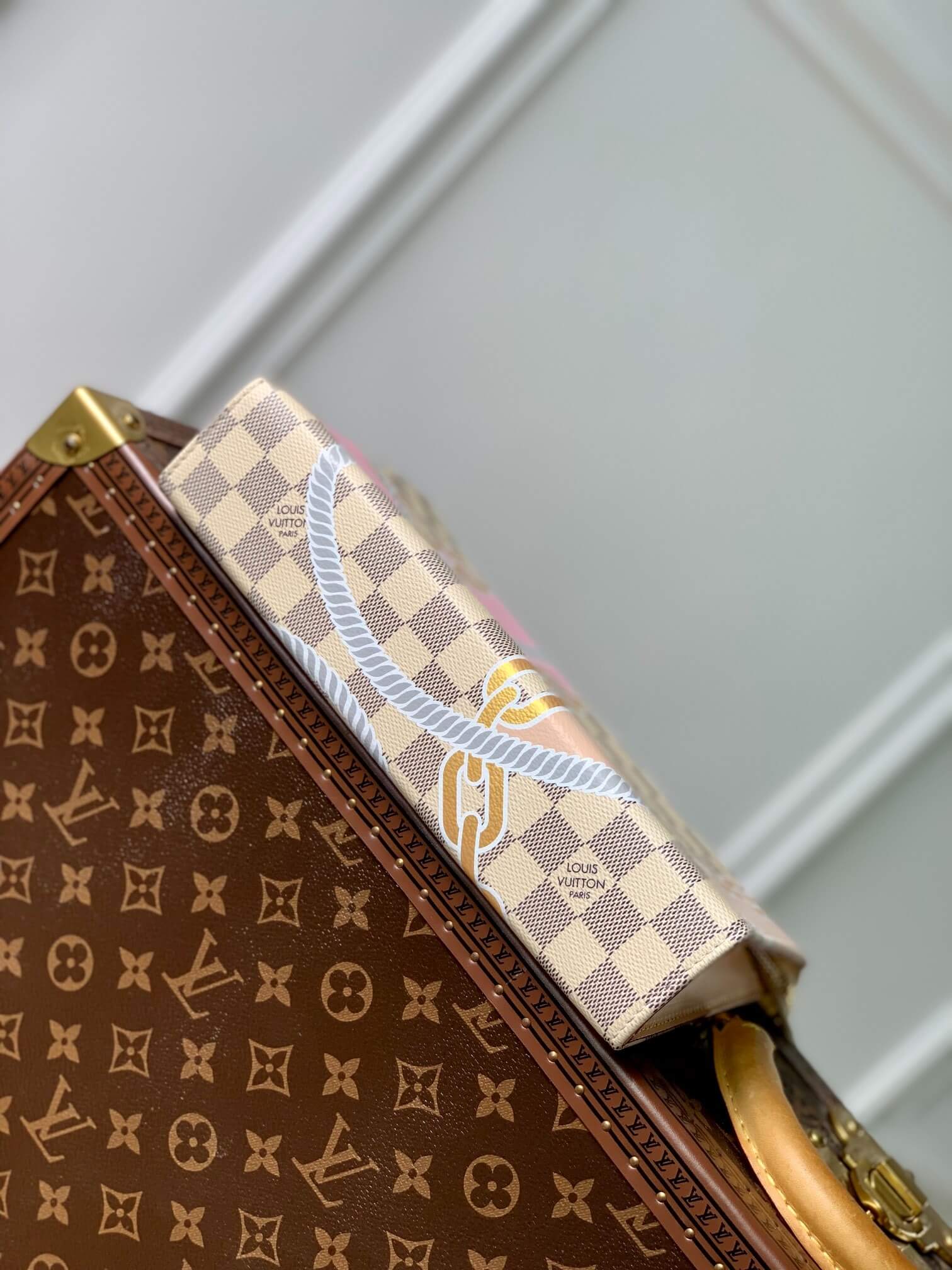 Louis Vuitton LV Damier Azur Canvas Toiletry Pouch On Chain Handbag N40469 White Grid - Image 9
