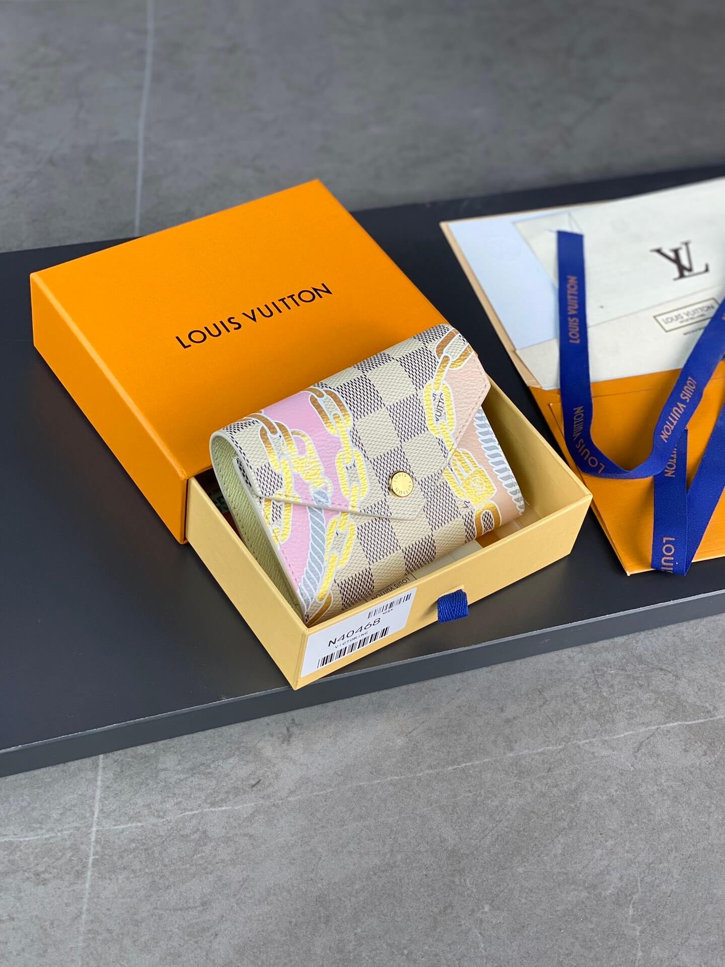 Louis Vuitton LV Damier Azur Canvas Victorine Wallet N40468 White Grid