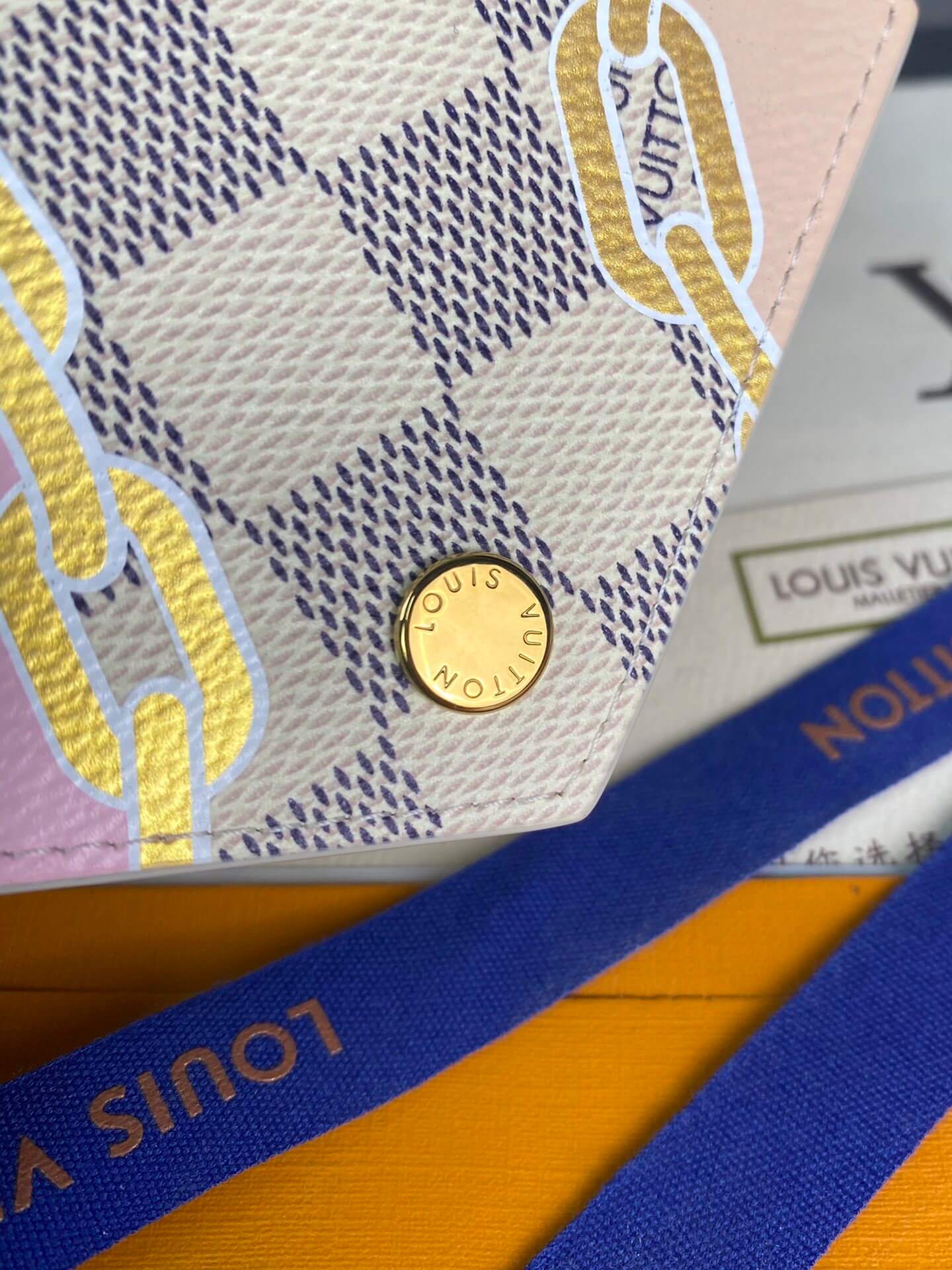 Louis Vuitton LV Damier Azur Canvas Victorine Wallet N40468 White Grid - Image 6