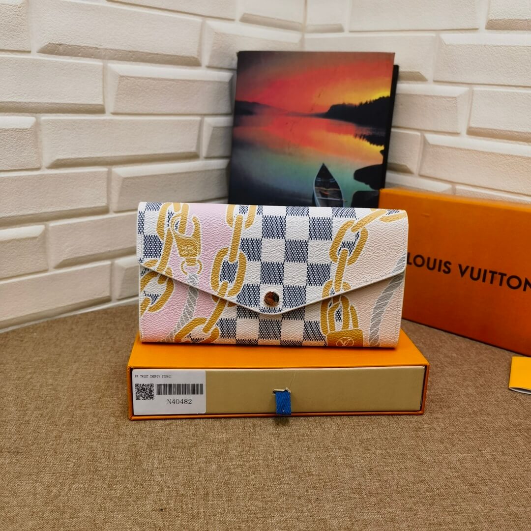 Louis Vuitton LV Damier Azur canvas Sarah Wallet N40482 White Grid