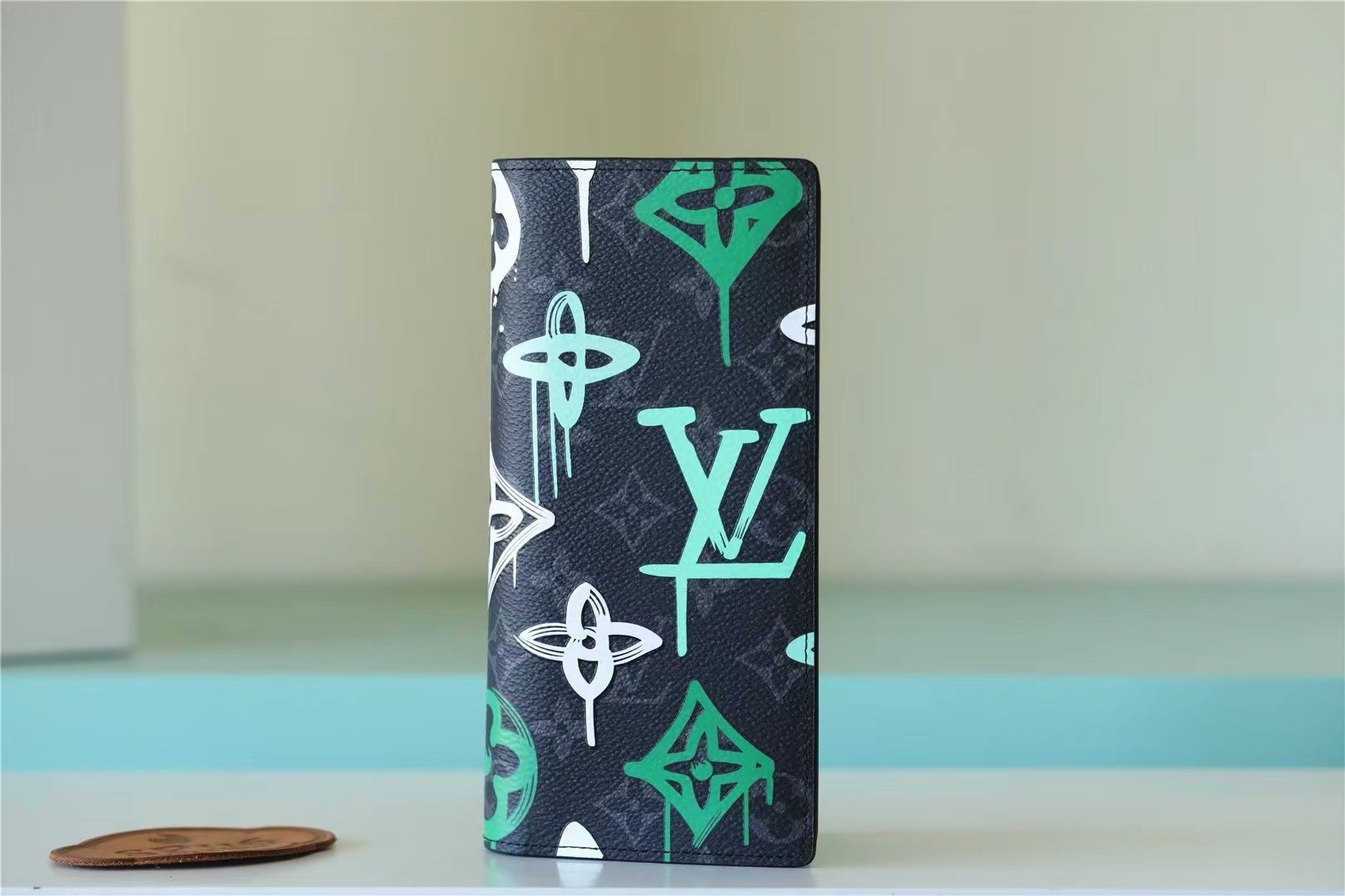 Louis Vuitton LV Graffiti Monogram Brazza Wallet M81846 Graffiti Green - Graffiti Orange