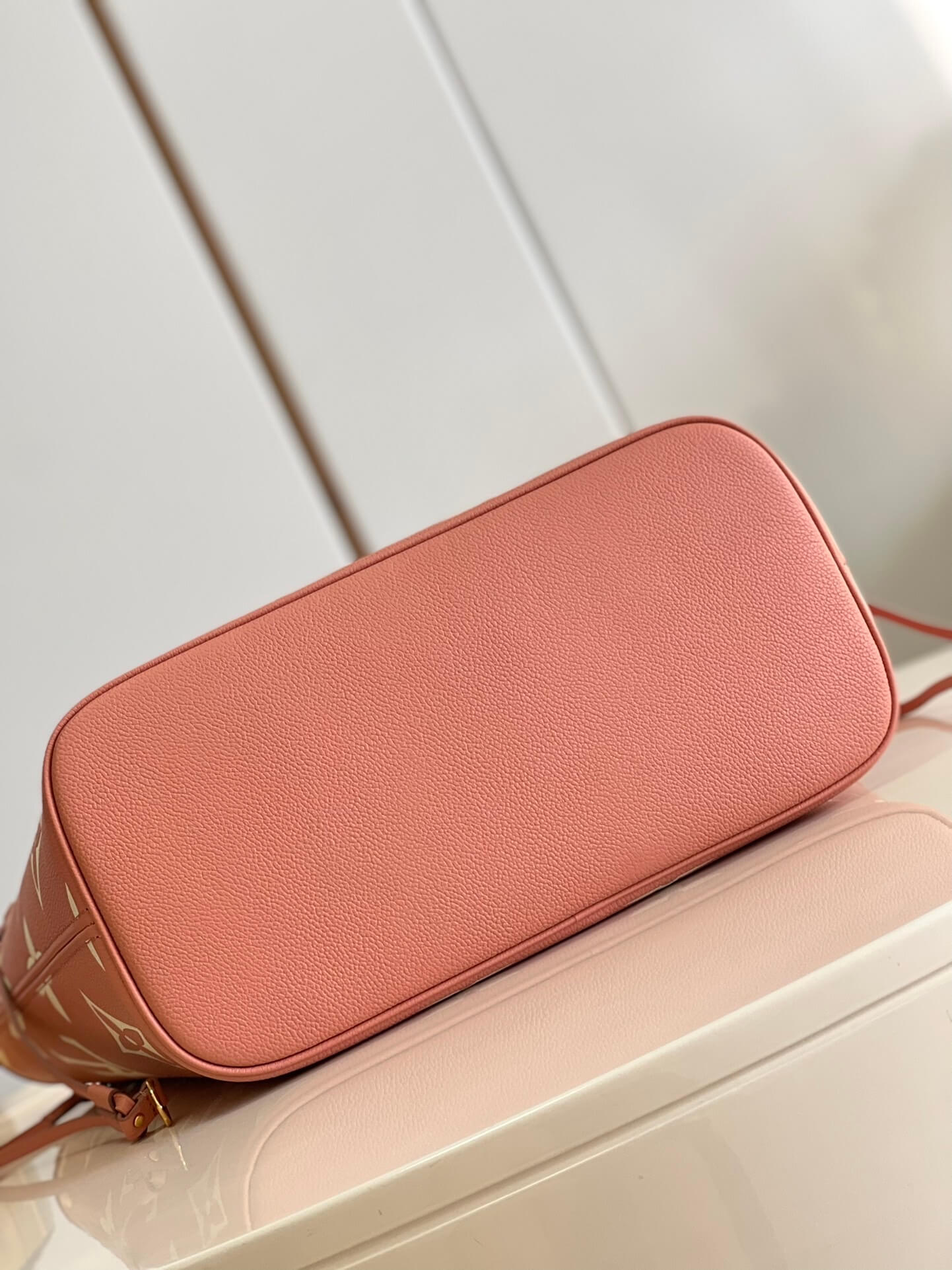 Louis Vuitton LV Monogram Empreinte Neverfull MM Tote Handbag M21579 Cream  / Rose Trianon M46329 Trianon Pink / Cream - Image 18