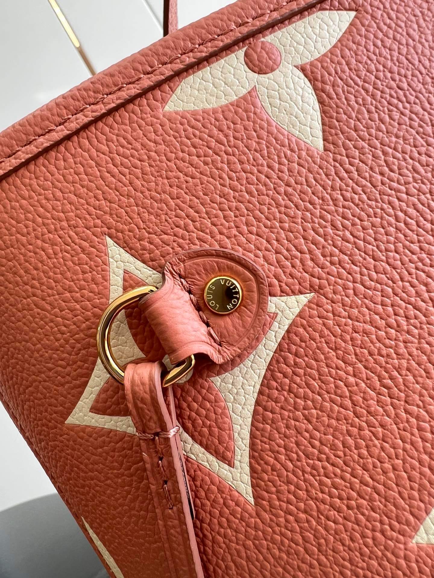 Louis Vuitton LV Monogram Empreinte Neverfull MM Tote Handbag M21579 Cream  / Rose Trianon M46329 Trianon Pink / Cream - Image 15