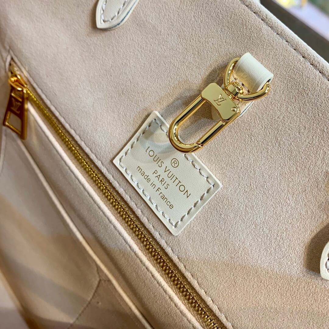 Louis Vuitton LV Monogram Empreinte OnTheGo MM Shoulder Handbag M21575 Cream / Rose Trianon M46286 Trianon Pink / Cream - Image 4