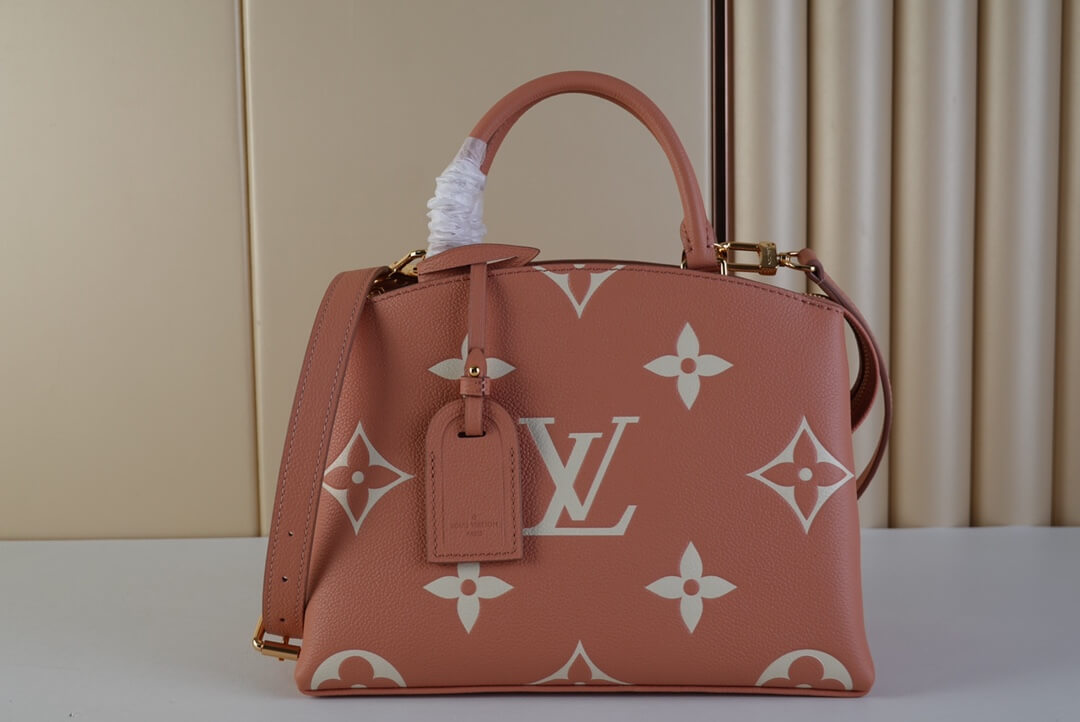 Louis Vuitton LV Monogram Empreinte Petit - Grand Palais Shoulder Handbag M46353 - M45811 Trianon Pink / Cream - Image 10