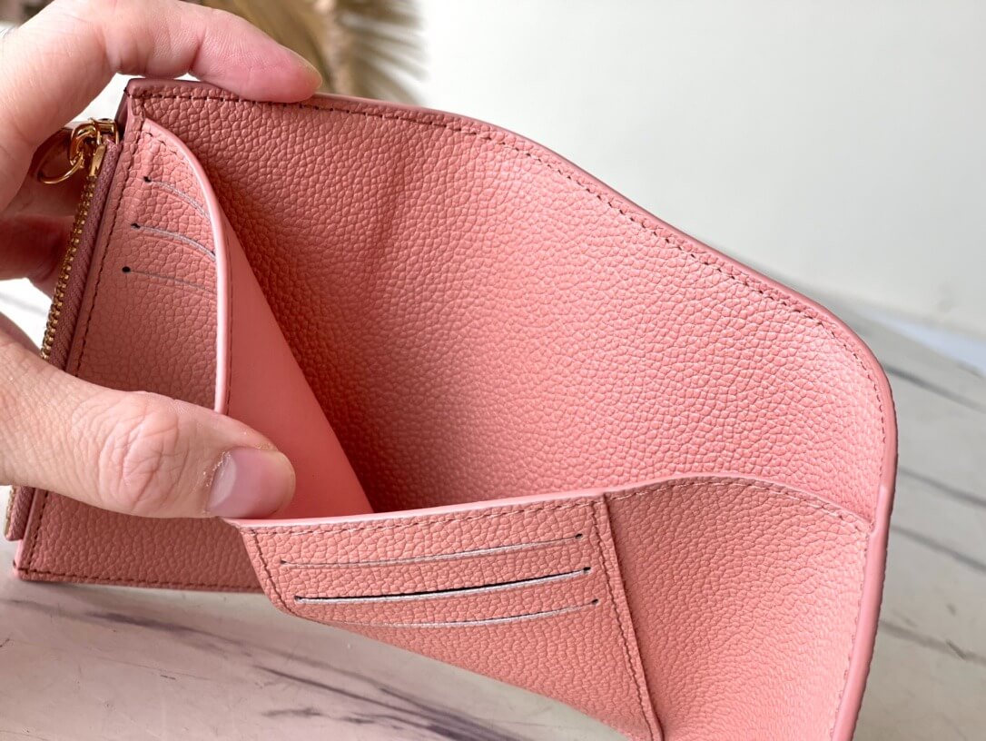 Louis Vuitton LV Monogram Empreinte Portefeuille Victorine Wallet M82062 Cream / Rose Trianon M81644 Trianon Pink / Cream - Image 14