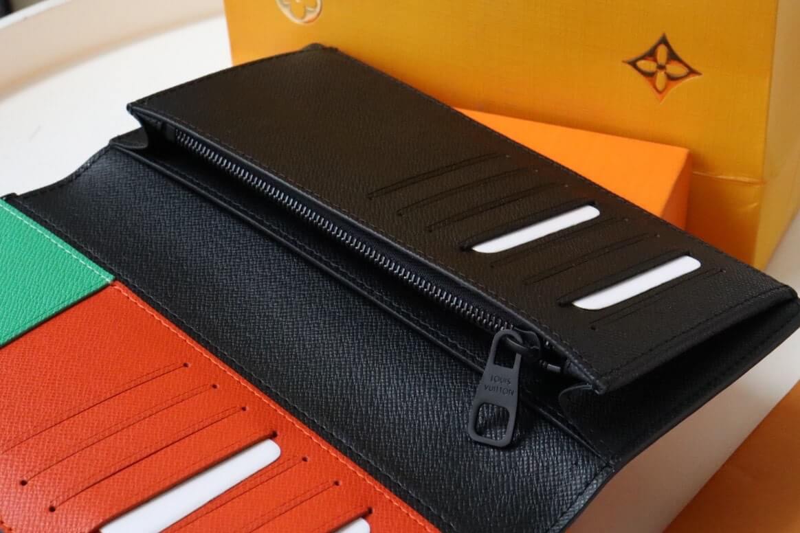 Louis Vuitton LV Monogram coated canvas Brazza Wallet M80523 Brown - Image 5