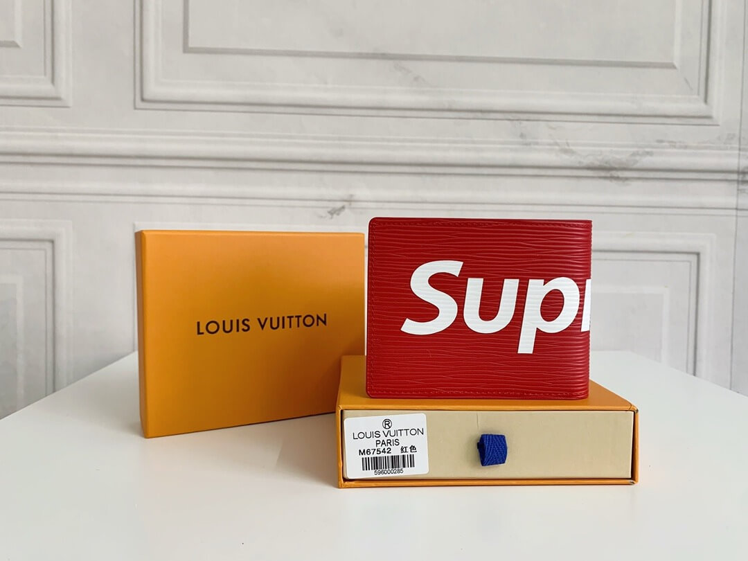 Louis Vuitton LV Supreme Wallet M67542 Red - Black