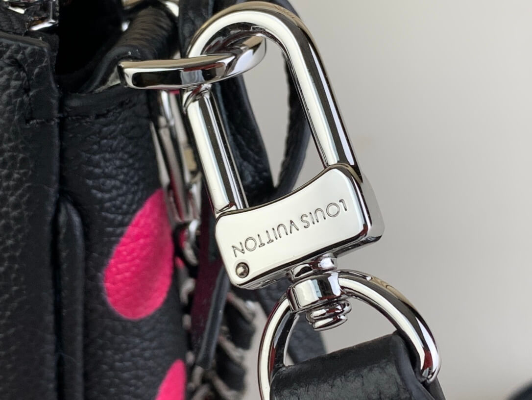 Louis Vuitton LV x YK Monogram Taurillon Infinity Dots Multi Pochette Accessoires Shoulder Handbag M46421 Black / Rose Red - Image 7