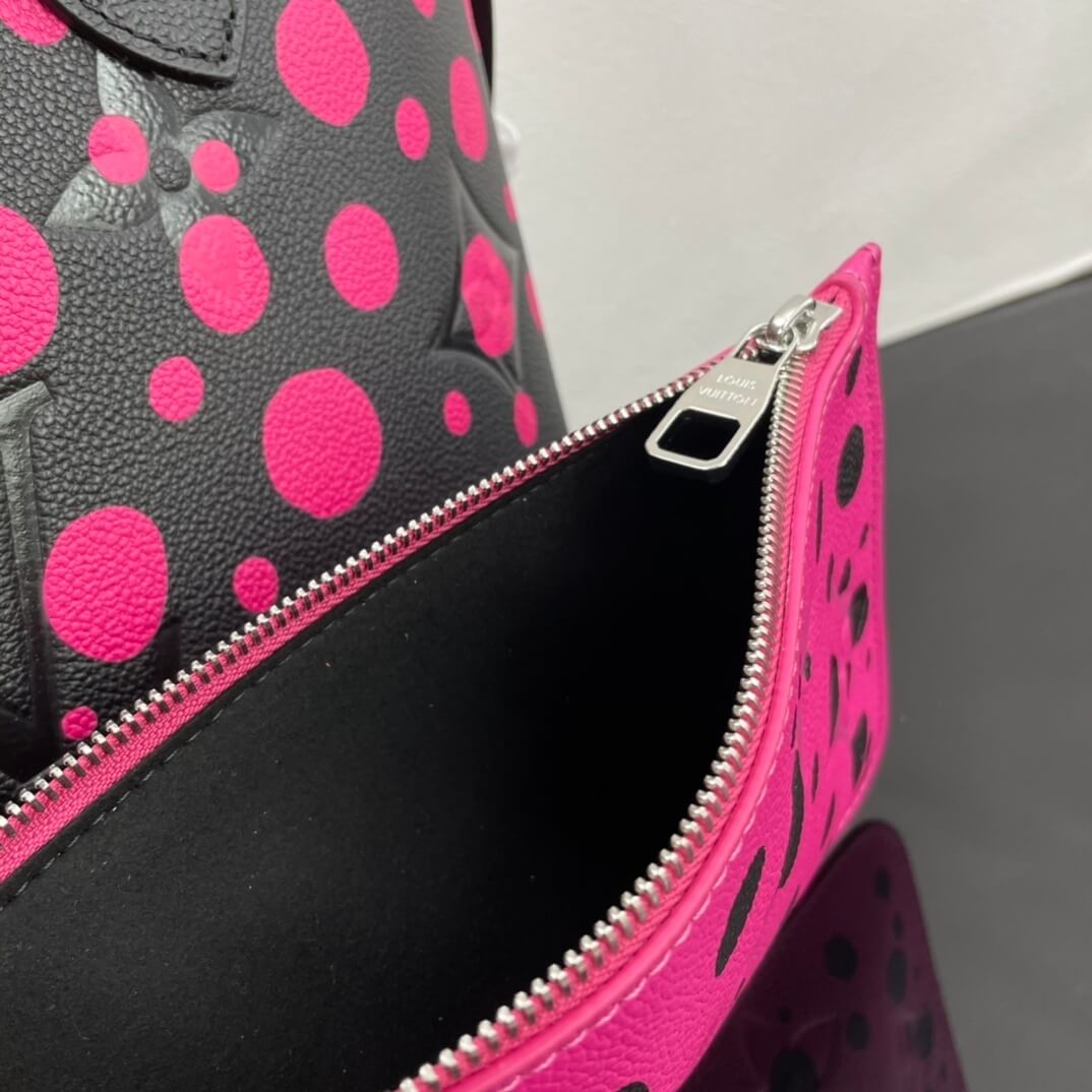 Louis Vuitton LV x YK Monogram Taurillon Infinity Dots Neverfull MM Shoulder Handbag M46419 Black / Rose Red - Image 6