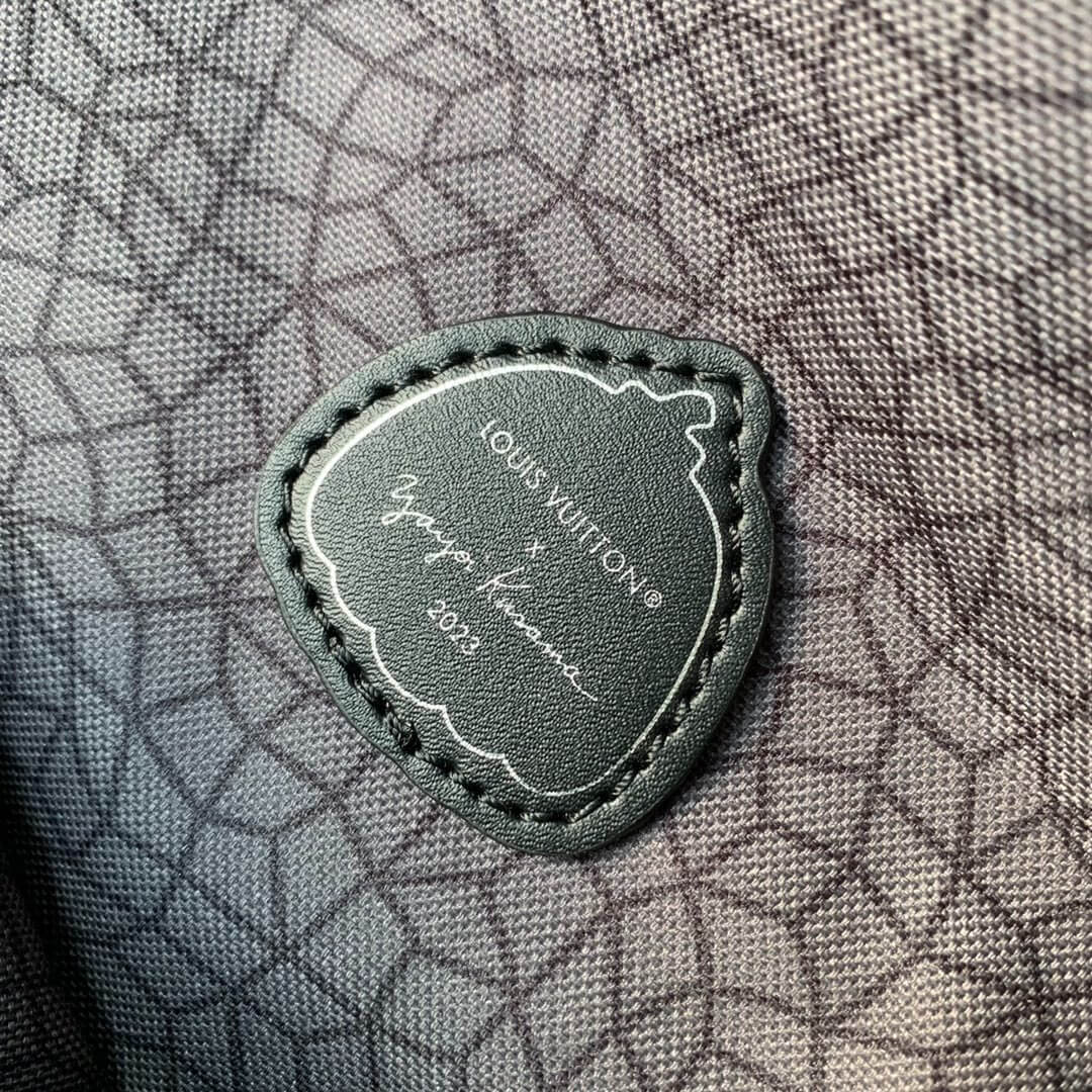 Louis Vuitton Monogram Eclipse Reverse coated canvas LV x YK Maxi Bumbag Presbyopia Pumpkin Handbag M46436 Black Flower - Image 4