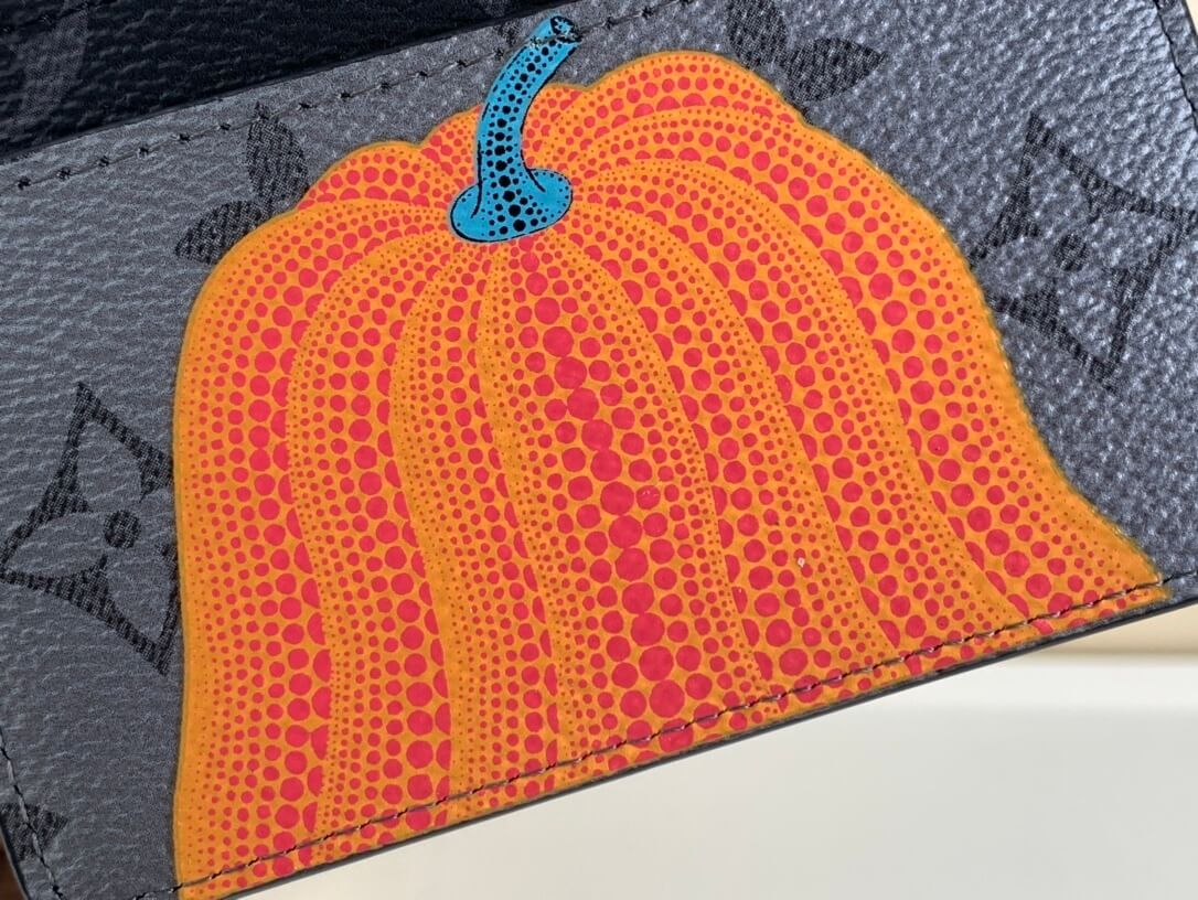 Louis Vuitton Monogram Eclipse Reverse coated canvas LV x YK Porte Carte Simple Card Clip M81968 Black Flower - Image 5