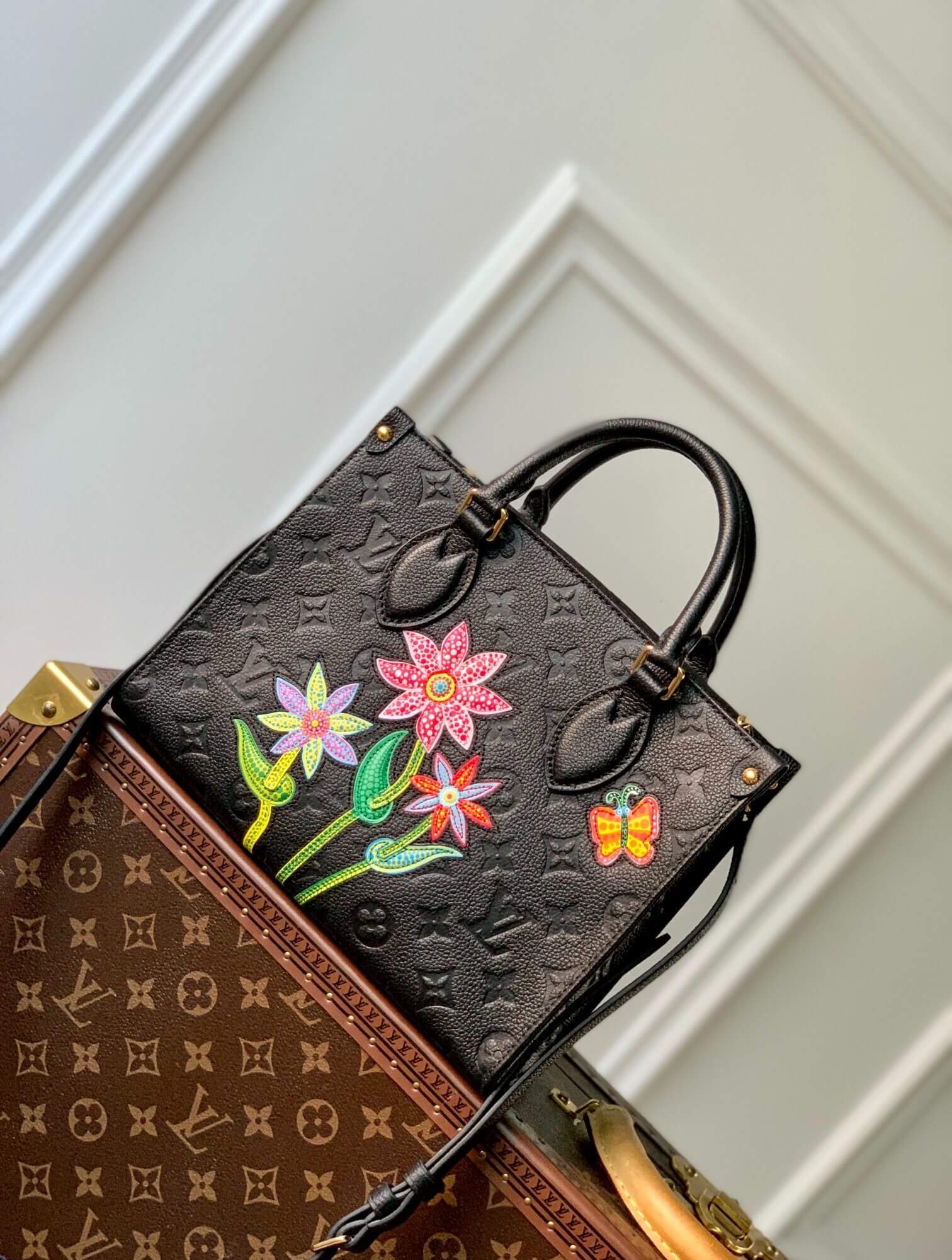 Louis Vuitton Monogram Empreinte LV x YK OnTheGo Shoulder Handbag M21732 Black Flower - White Cream Flower