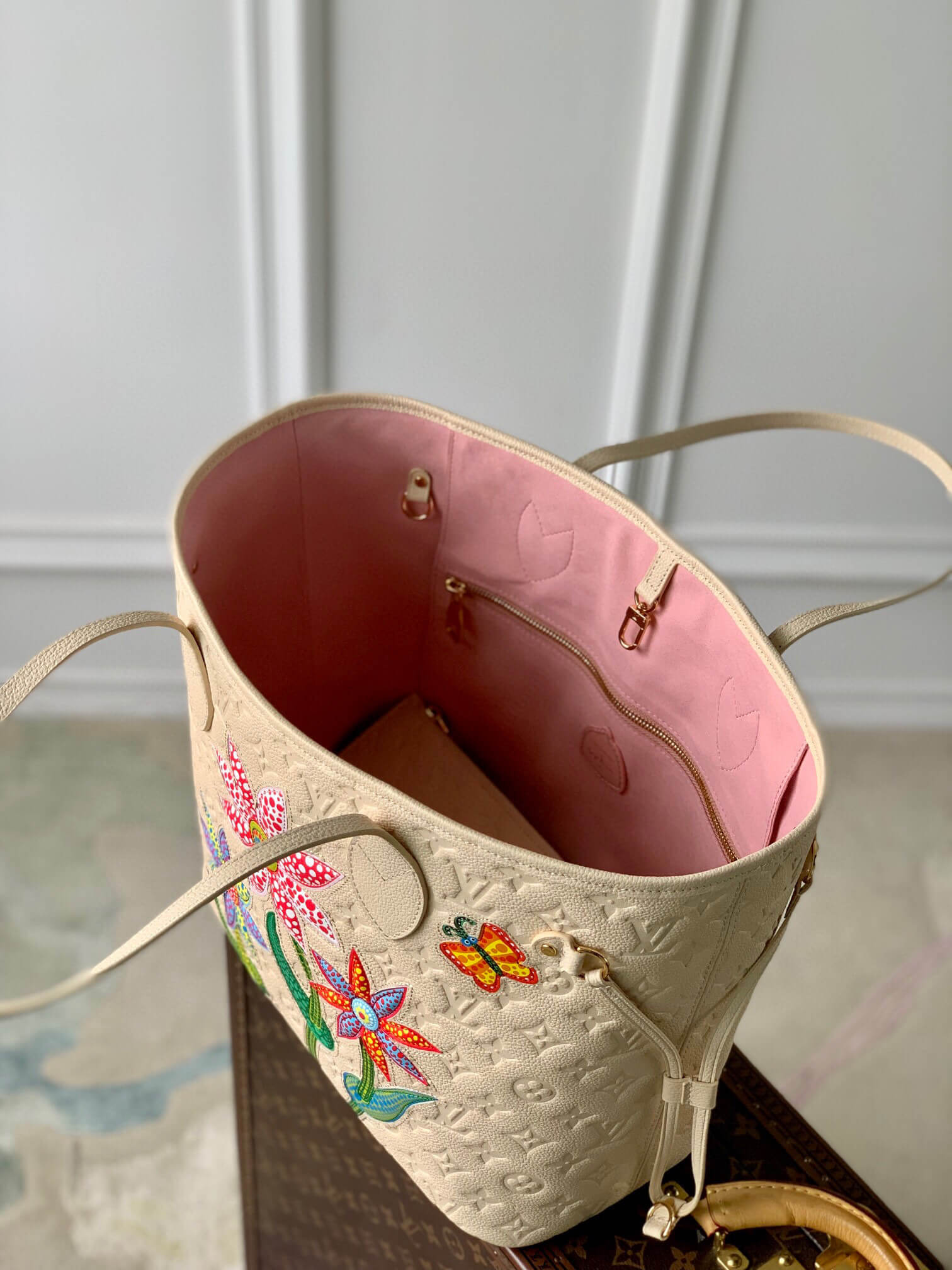 Louis Vuitton Monogram Empreinte LV x YK Sac Neverfull MM Shoulder HandBag M21733 Black Flower - White Cream Flower - Image 11