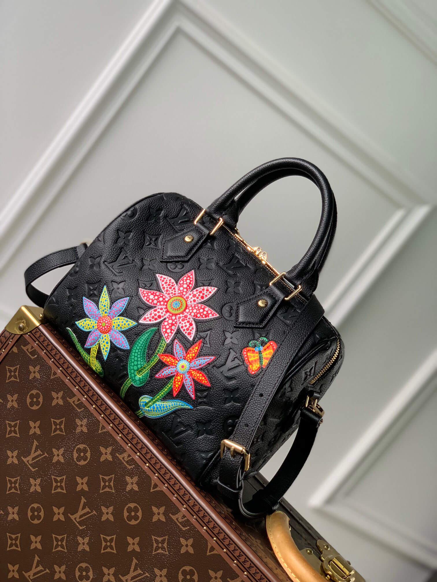 Louis Vuitton Monogram Empreinte LV x YK Speedy Bandoulière 25 Shoulder HandBag M46415 Black Flower - White Cream Flower