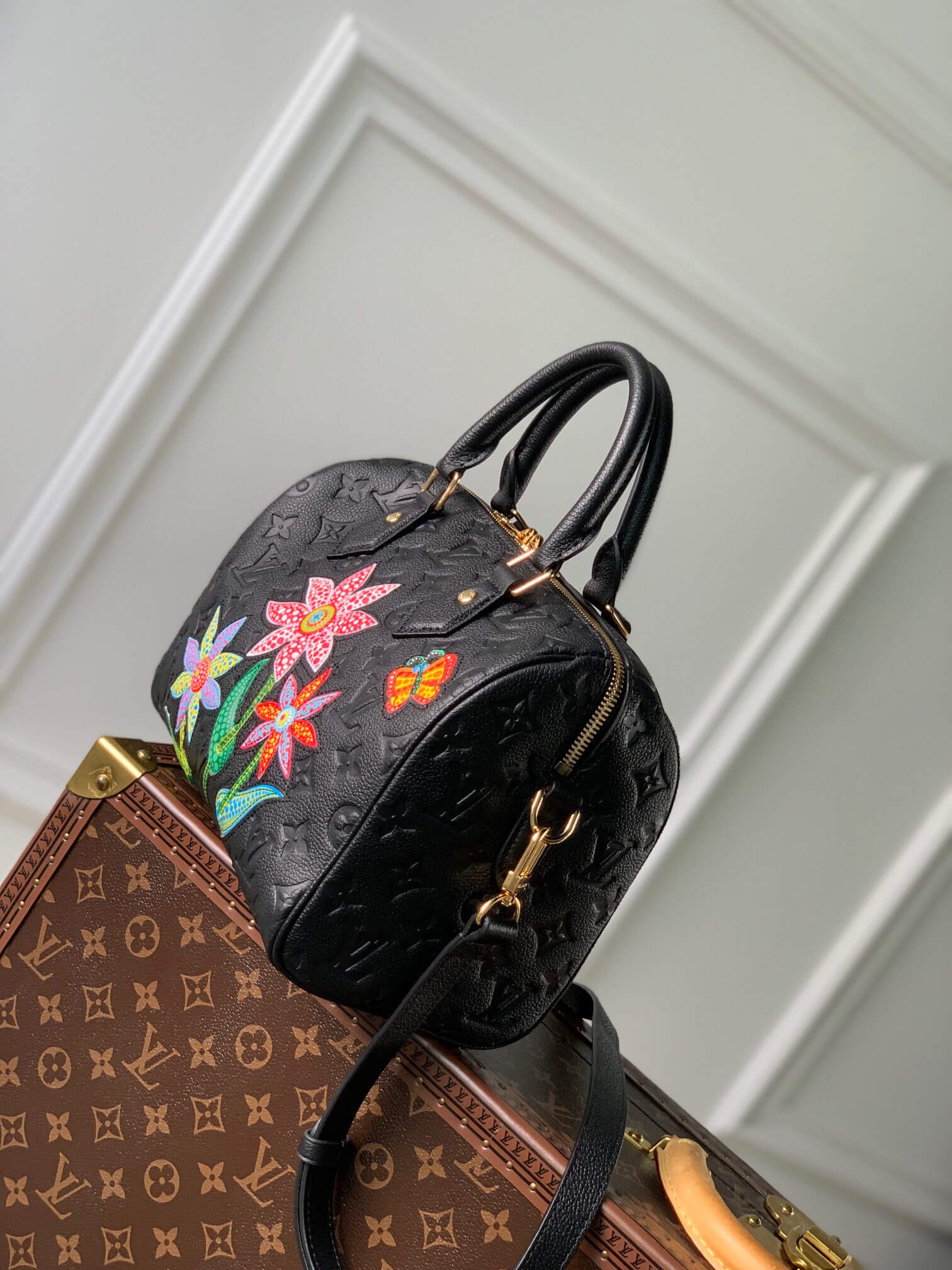 Louis Vuitton Monogram Empreinte LV x YK Speedy Bandoulière 25 Shoulder HandBag M46415 Black Flower - White Cream Flower - Image 8