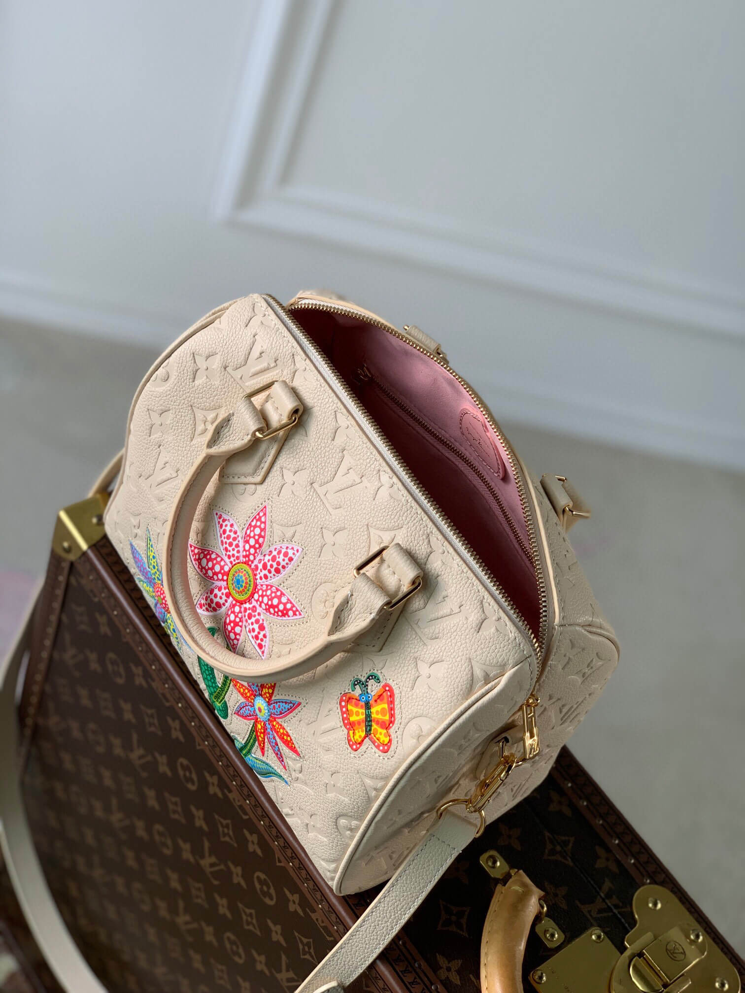 Louis Vuitton Monogram Empreinte LV x YK Speedy Bandoulière 25 Shoulder HandBag M46415 Black Flower - White Cream Flower - Image 12