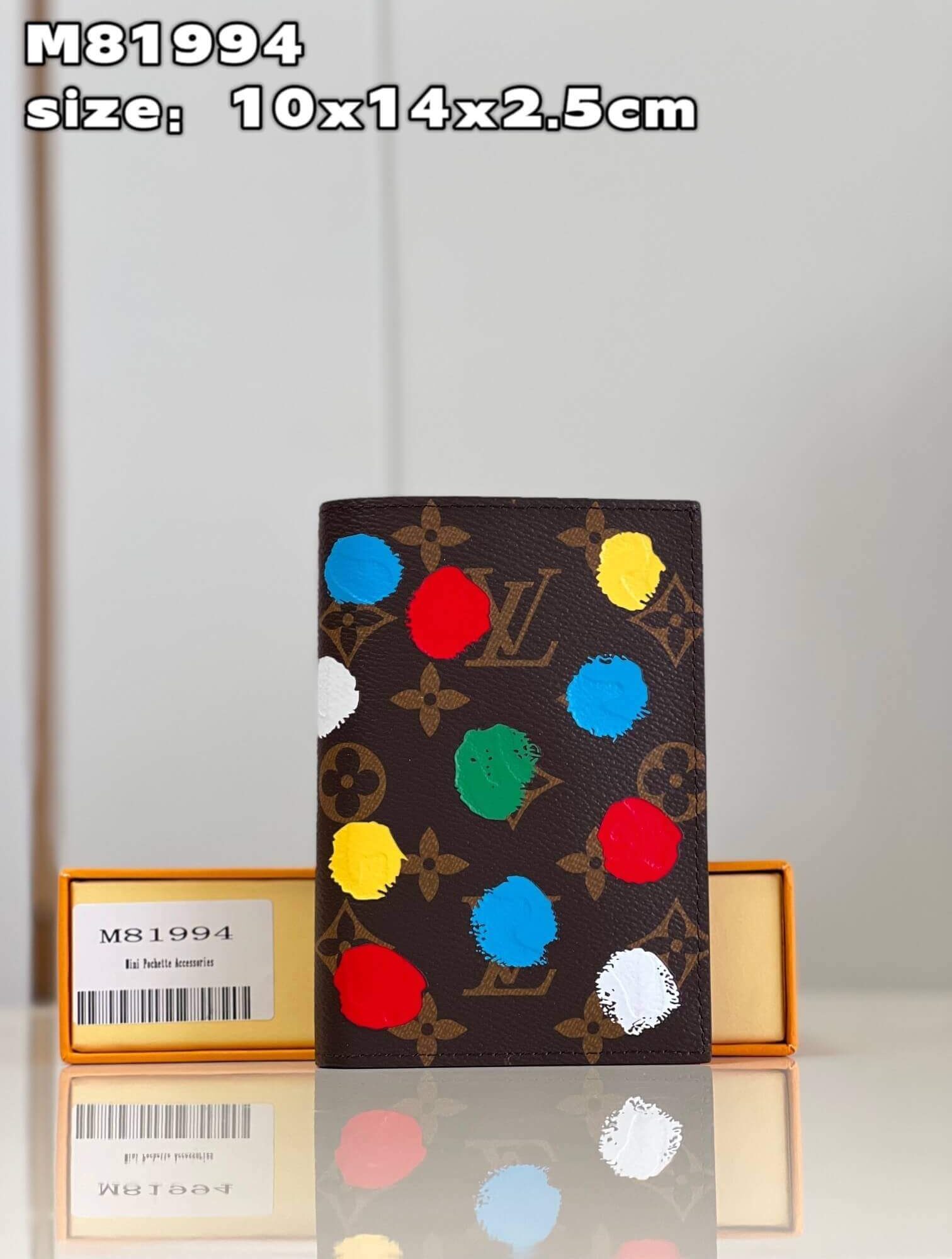 Louis Vuitton Monogram canvas LV x YK Dots print Passport Cover Wallet M81994 Multicolor Red