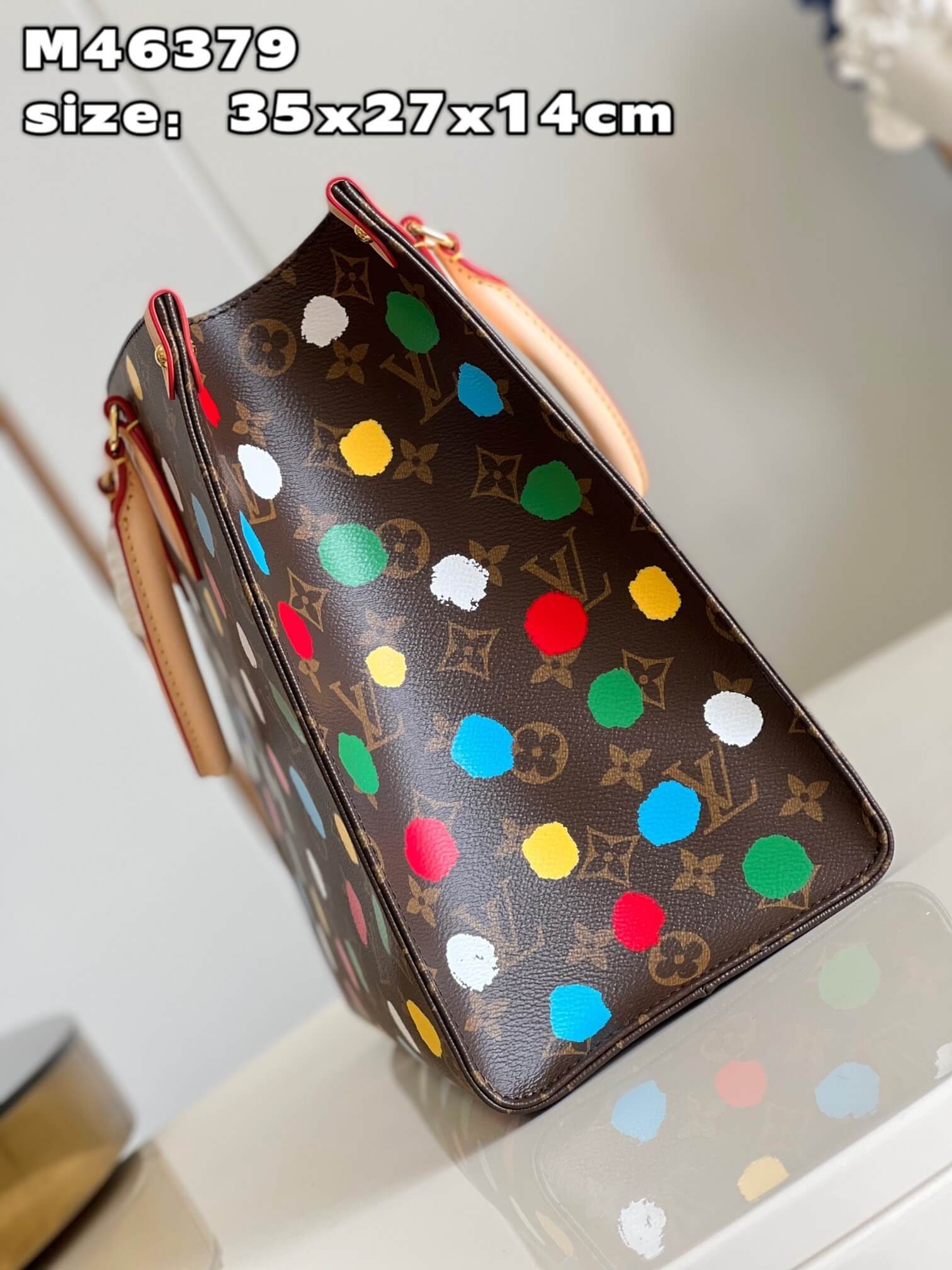 Louis Vuitton Monogram canvas LV x YK Dots print OnTheGo MM Handbag M46379 Multicolor Red - Image 4