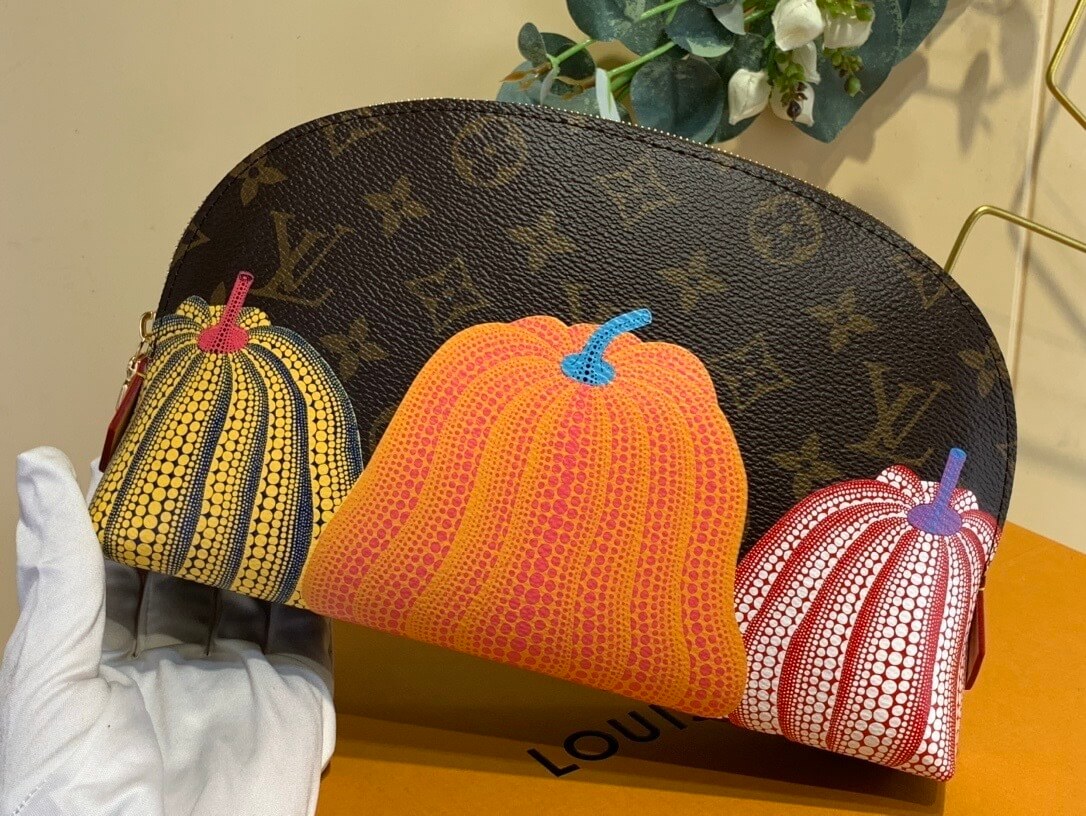 Louis Vuitton Monogram canvas Pumpkin LV x YK Cosmetic Pouch M46472 Fuchsia Pink