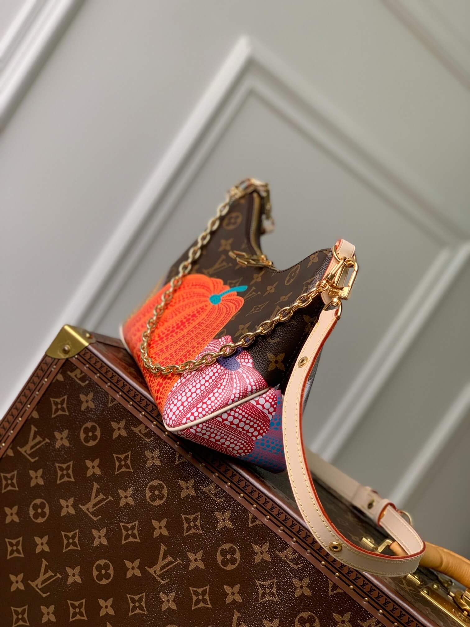 Louis Vuitton Monogram coated canvas LV x YK Boulogne Presbyopia Pumpkin Handbag M46470 Brown / Purple - Image 3