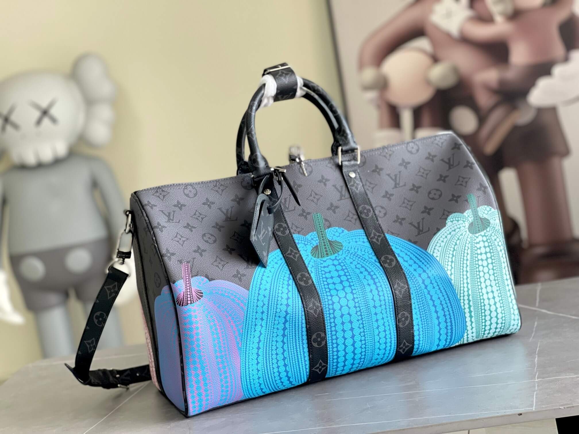 Louis Vuitton Monogram coated canvas LV x YK Keepall 45 Travel Bag Presbyopia Pumpkin M46471 Brown / Purple M46441 Black Flower - Image 11