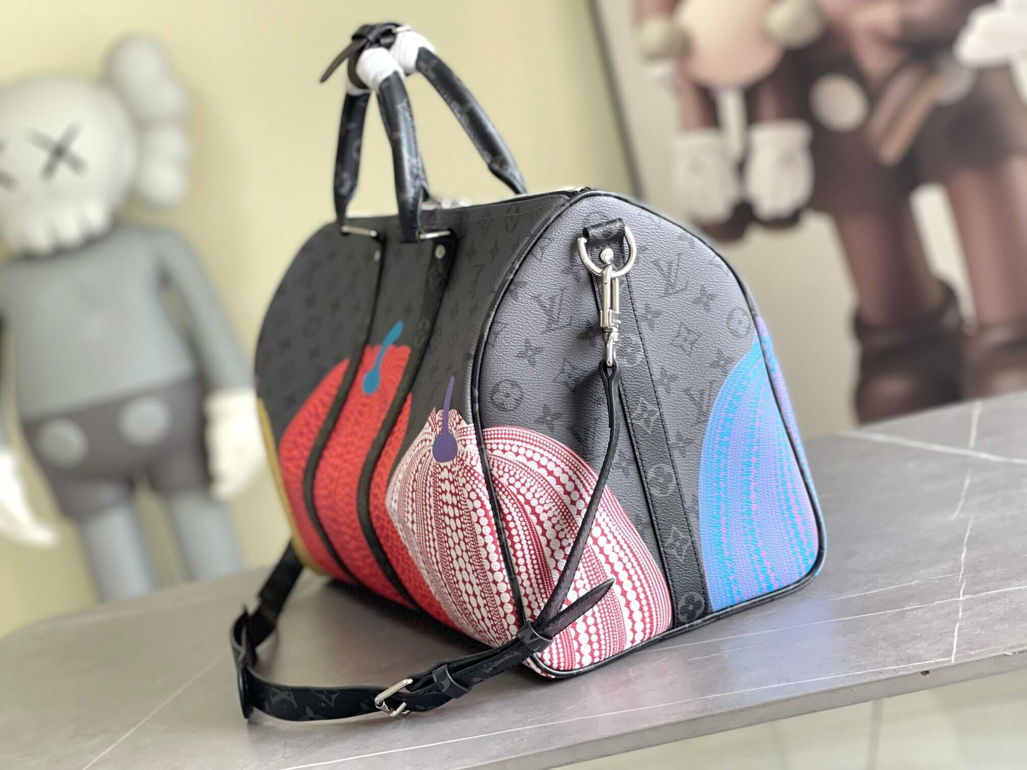 Louis Vuitton Monogram coated canvas LV x YK Keepall 45 Travel Bag Presbyopia Pumpkin M46471 Brown / Purple M46441 Black Flower - Image 12