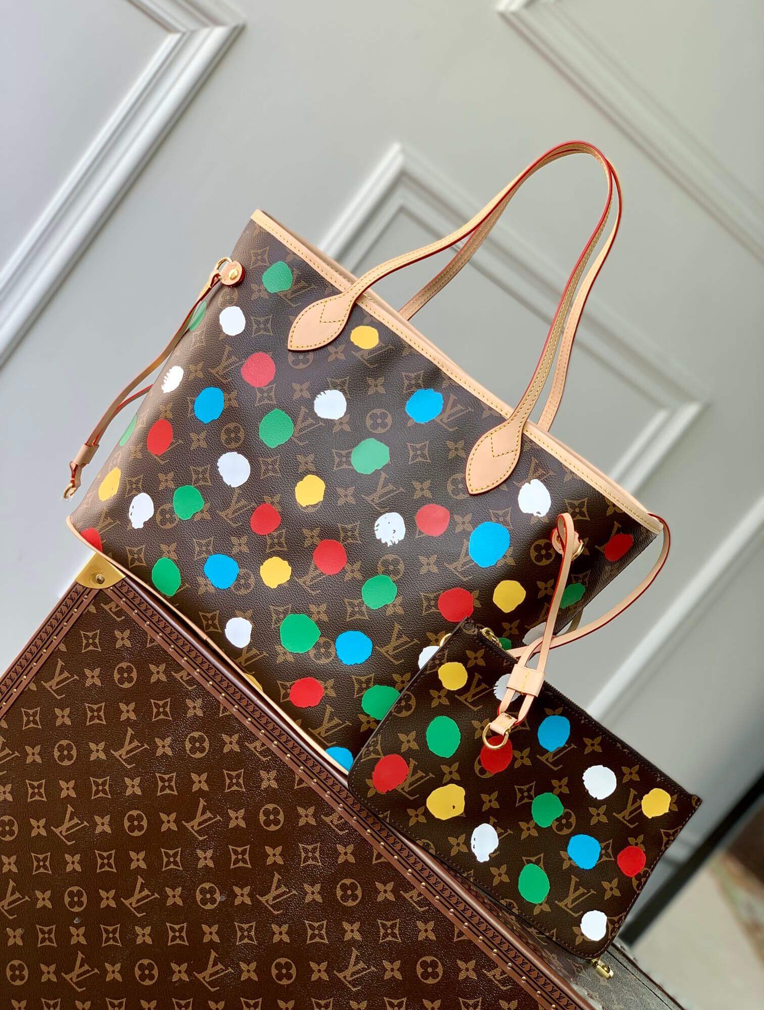 Louis Vuitton Monogram coated canvas LV x YK Dots print Neverfull MM Handbag M46381 Multicolor Red