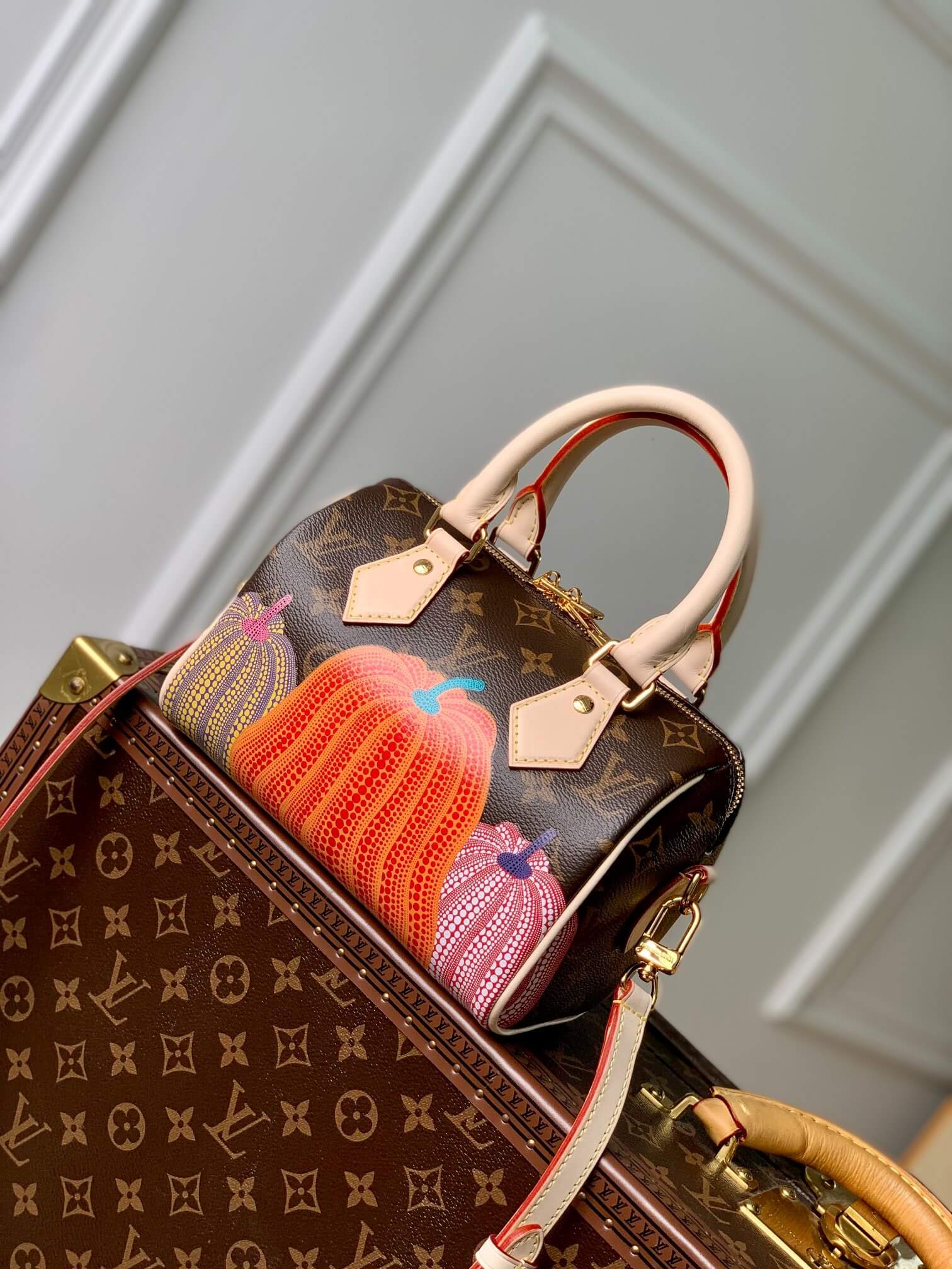 Louis Vuitton Monogram coated canvas LV x YK Speedy Bandoulière 20 Presbyopia Pumpkin Handbag M46469 Brown / Purple