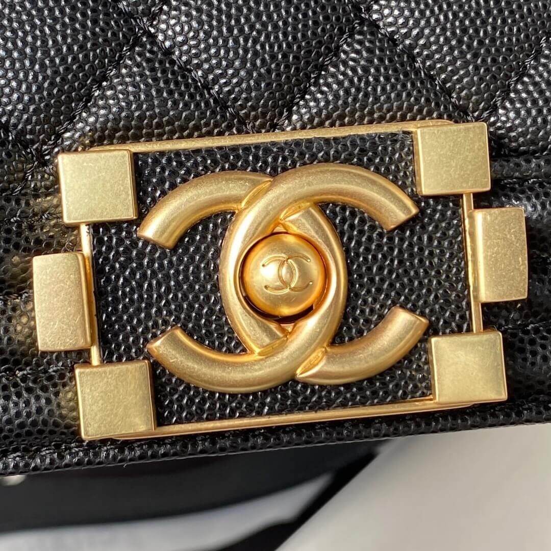 Boy Chanel Flap Medium Quilted Caviar Leather Shoulder Crossbody HandBag - Image 15