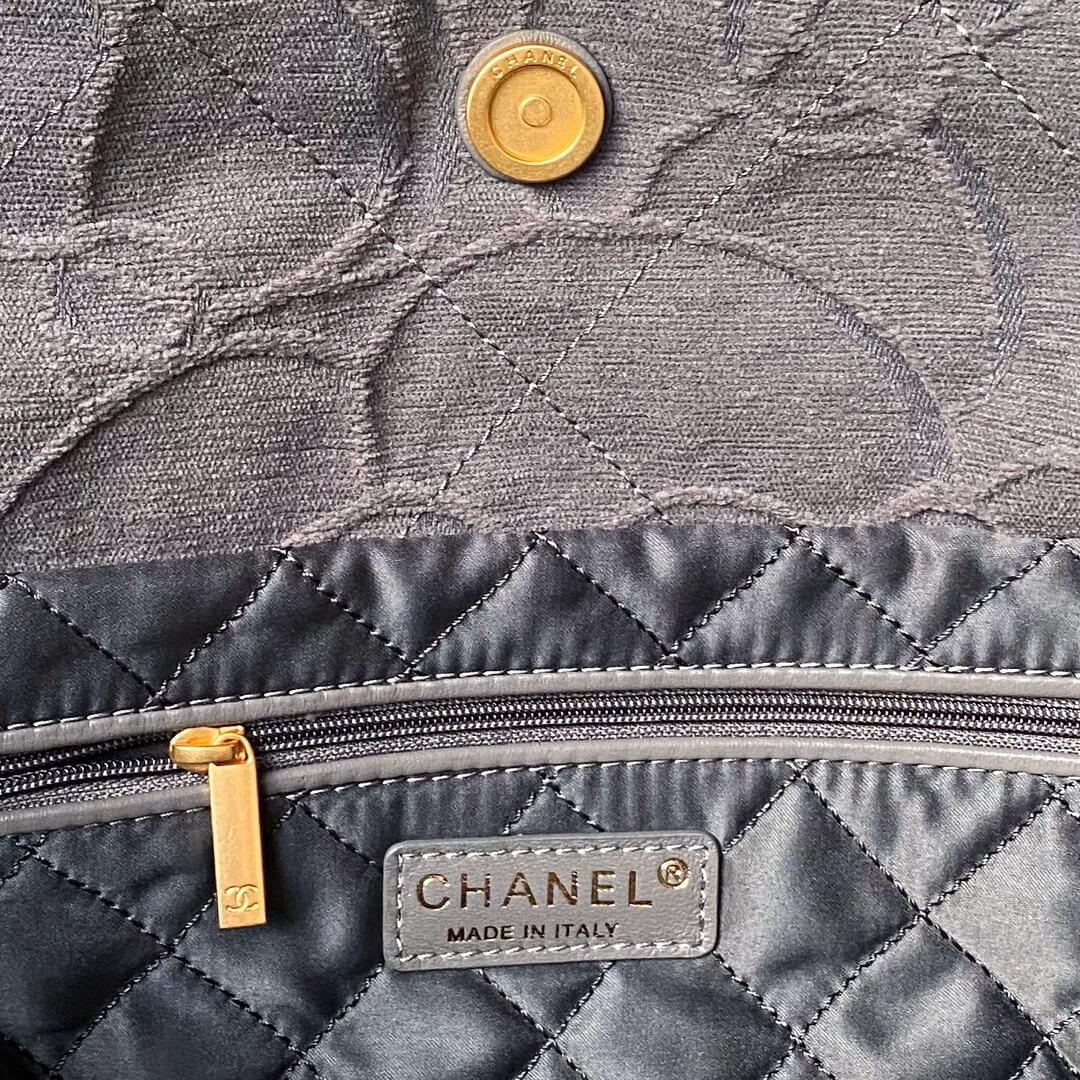 Chanel 22 Small - Medium Jacquard fabric Shopping Shoulder Handbag - Image 14
