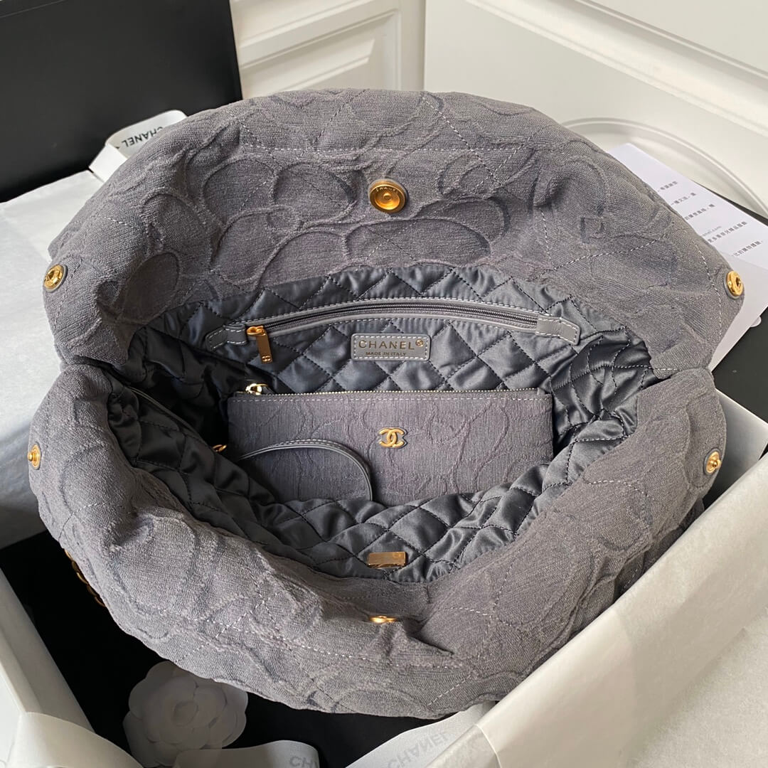 Chanel 22 Small - Medium Jacquard fabric Shopping Shoulder Handbag - Image 12