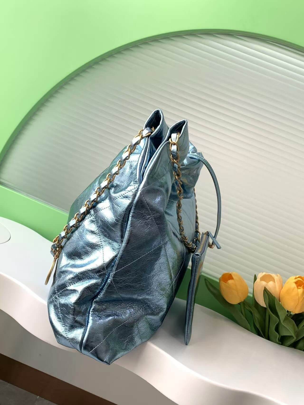 Chanel 22 Mini - Small - Medium Metallic Calfskin Leather Shoulder Handbag - Image 104