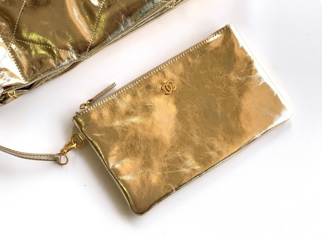 Chanel 22 Mini - Small - Medium Metallic Calfskin Leather Shoulder Handbag - Image 52