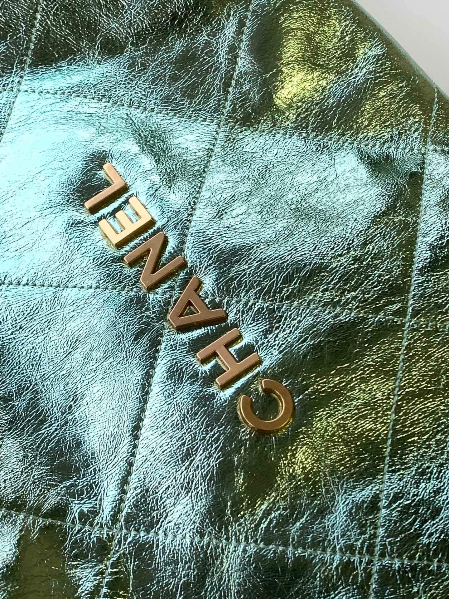 Chanel 22 Mini - Small - Medium Metallic Calfskin Leather Shoulder Handbag - Image 78