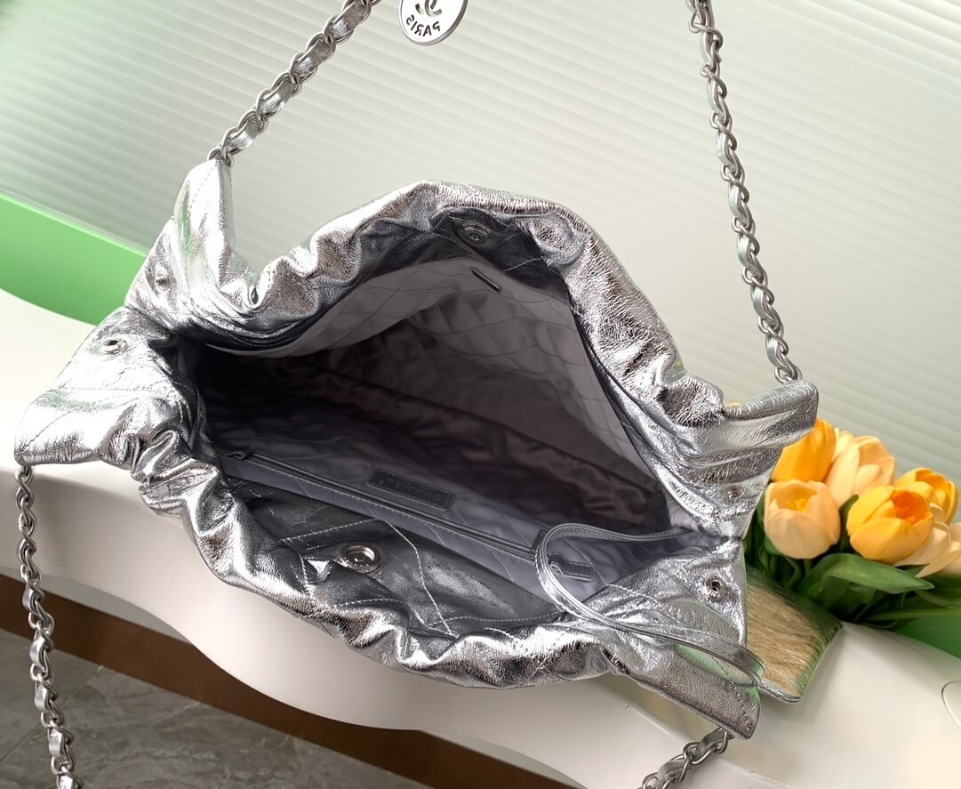 Chanel 22 Mini - Small - Medium Metallic Calfskin Leather Shoulder Handbag - Image 22