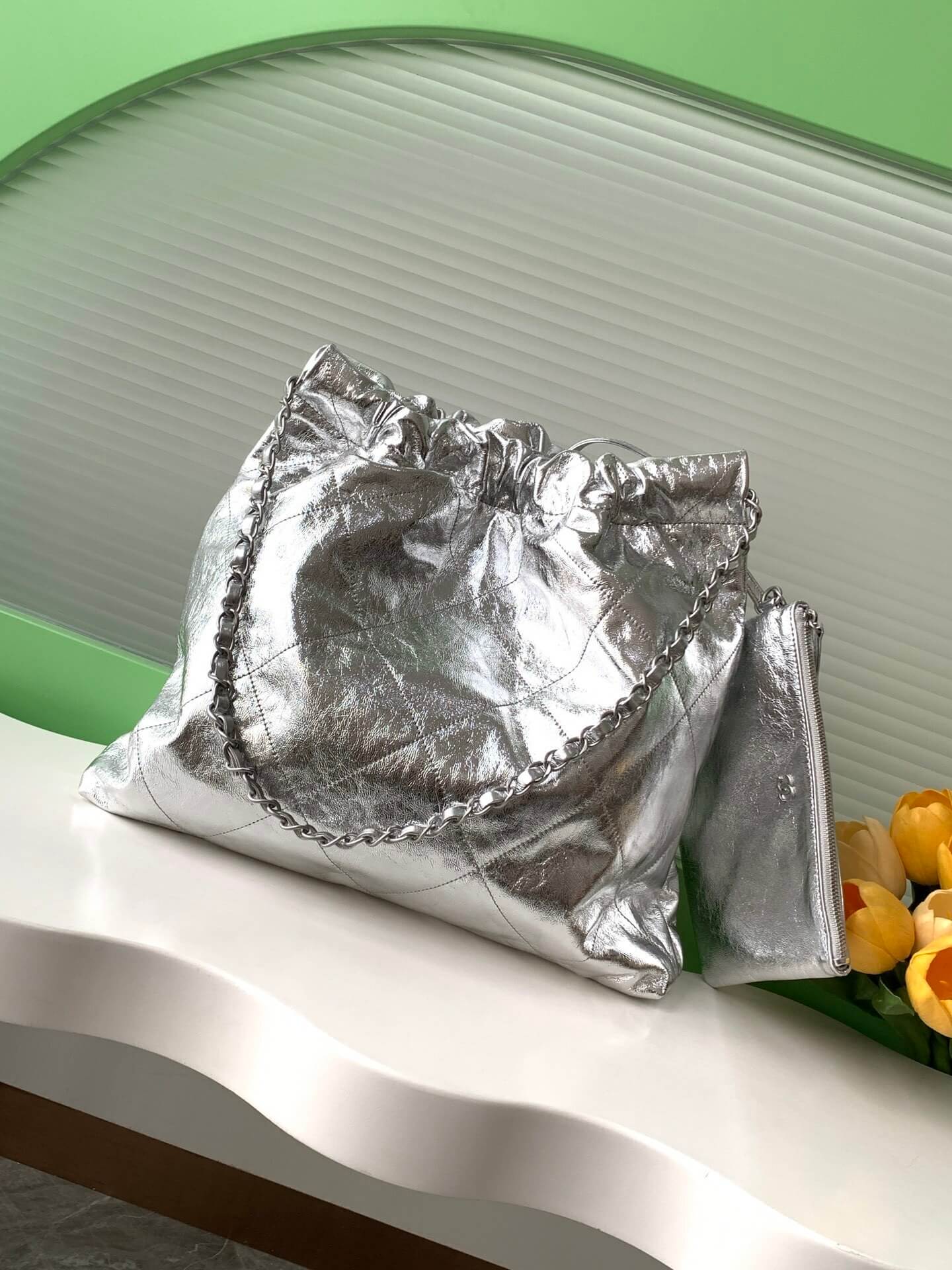 Chanel 22 Mini - Small - Medium Metallic Calfskin Leather Shoulder Handbag - Image 21