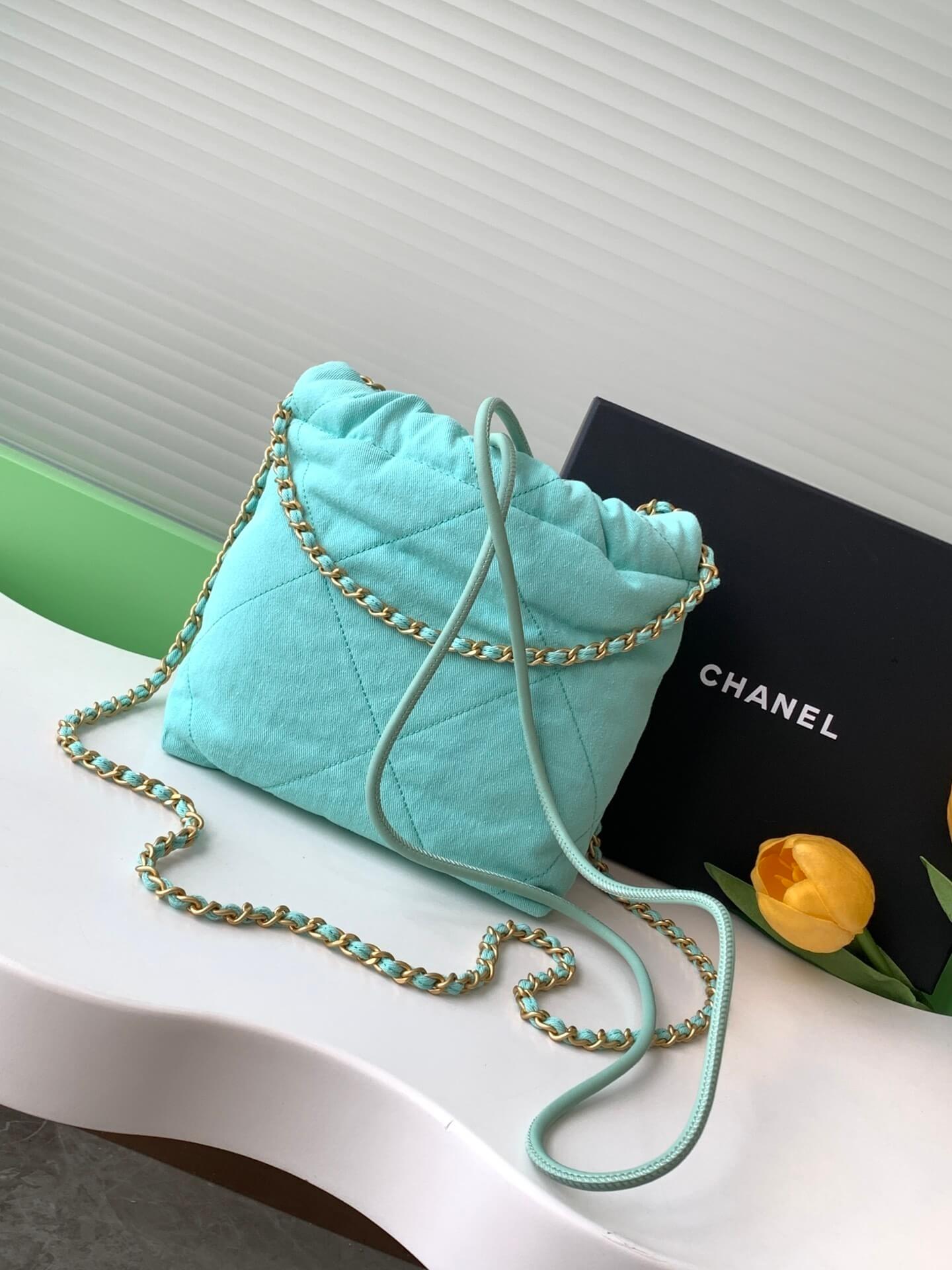 Chanel 22 Mini Denim Shoulder Handbag - Image 11