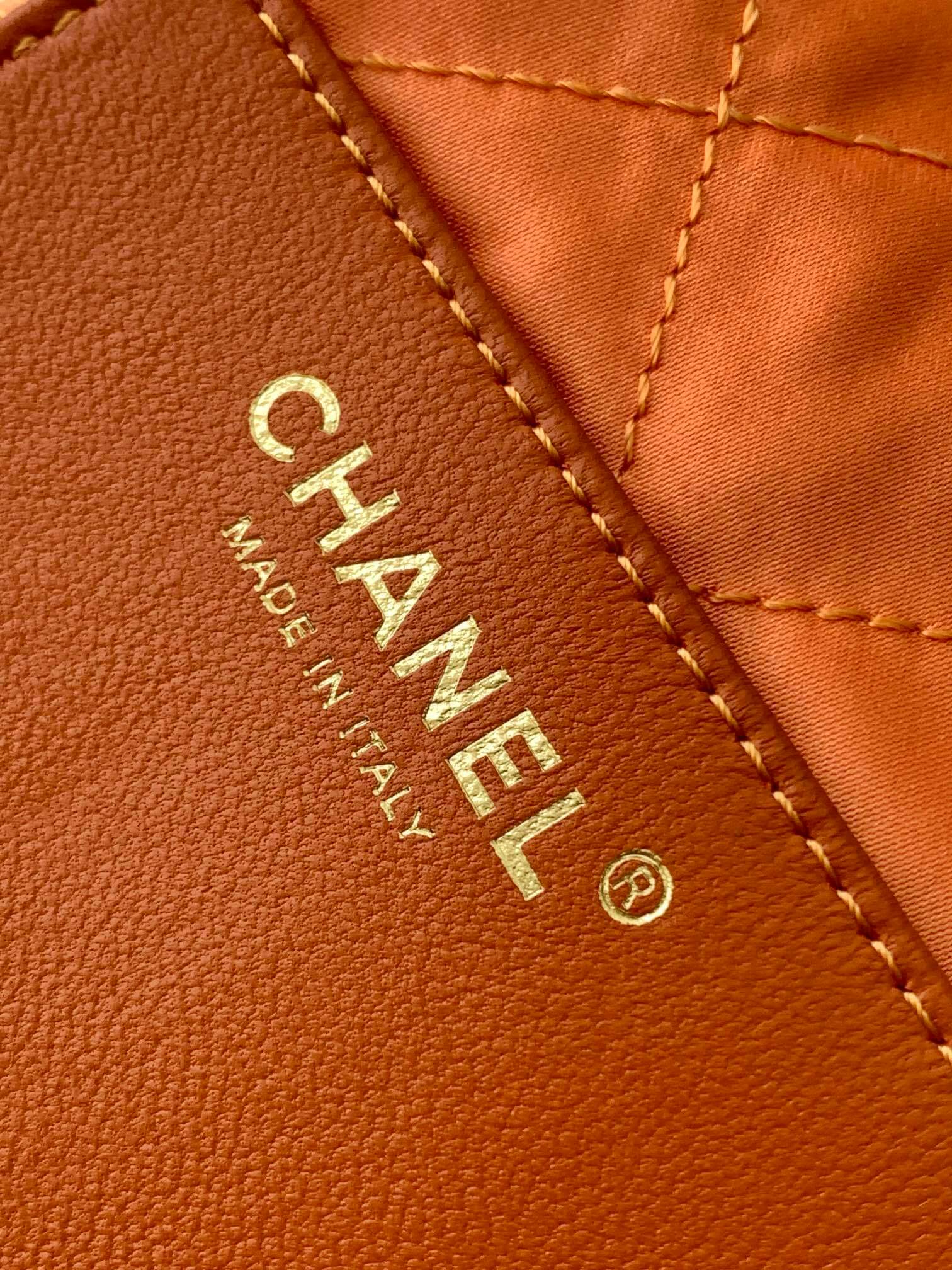 Chanel 22 Mini Denim Shoulder Handbag - Image 4