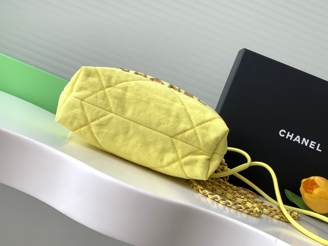 Chanel 22 Mini Denim Shoulder Handbag - Image 27