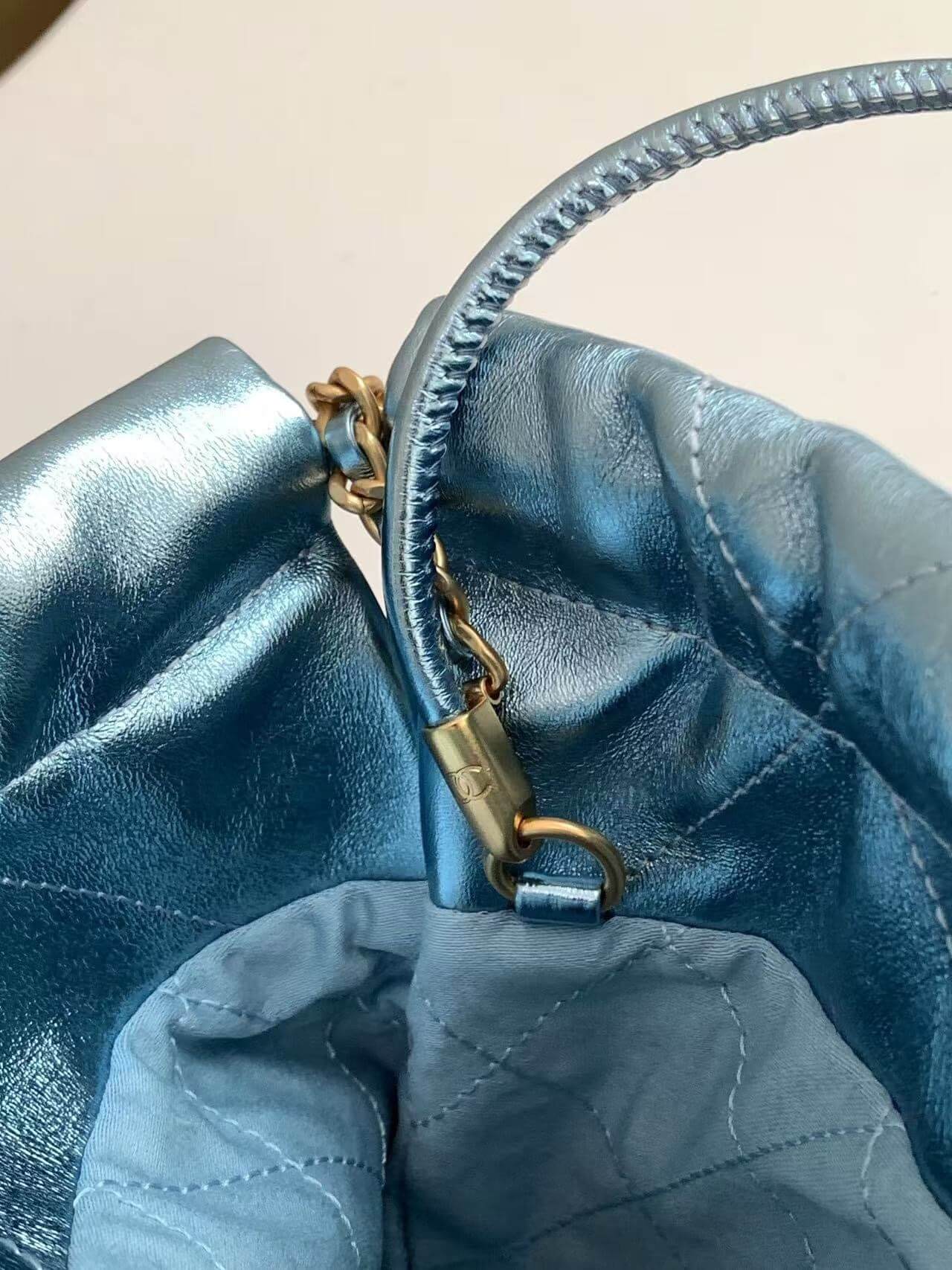 Chanel 22 Mini - Small - Medium Metallic Calfskin Leather Shoulder Handbag - Image 86