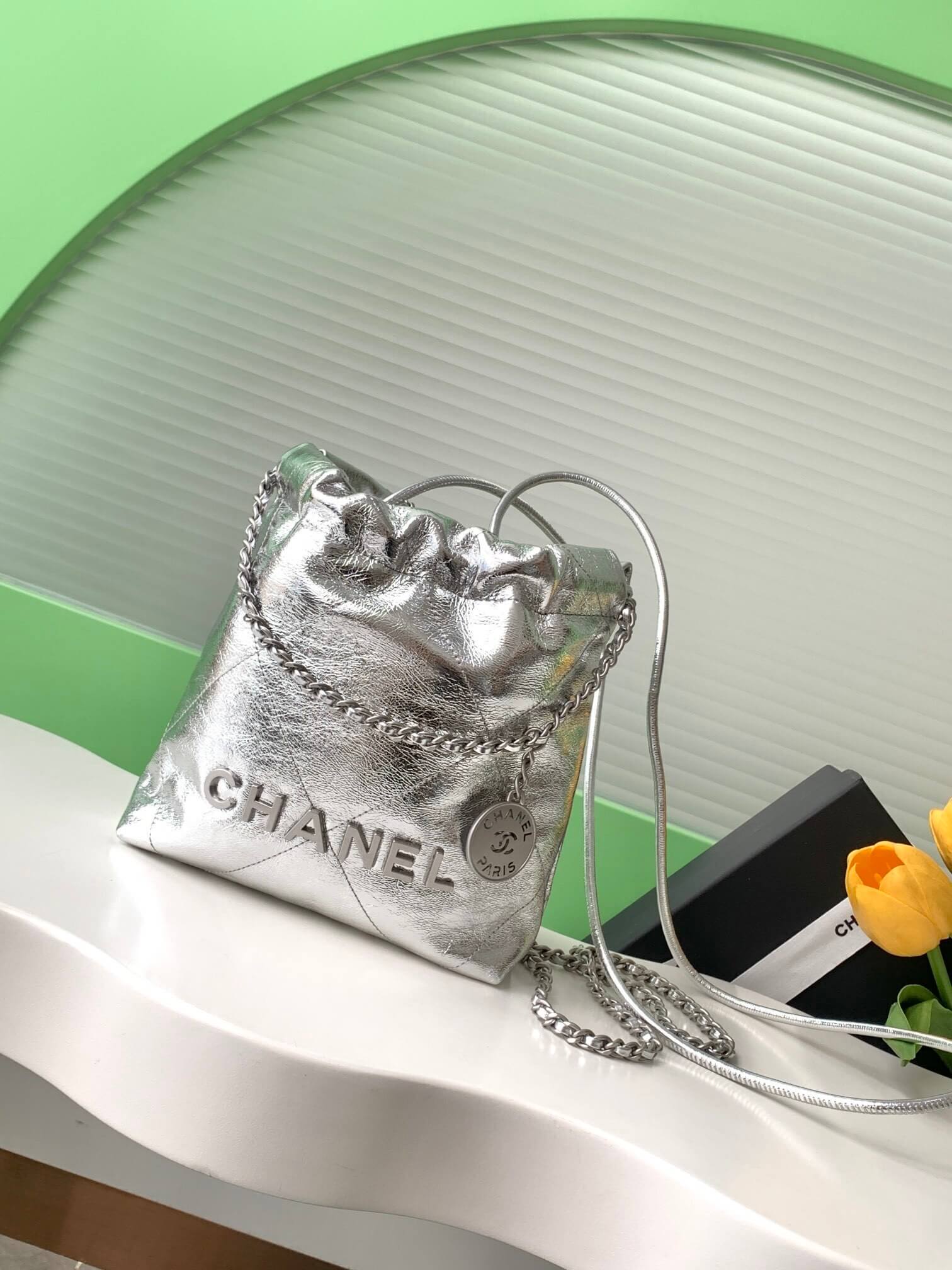 Chanel 22 Mini - Small - Medium Metallic Calfskin Leather Shoulder Handbag