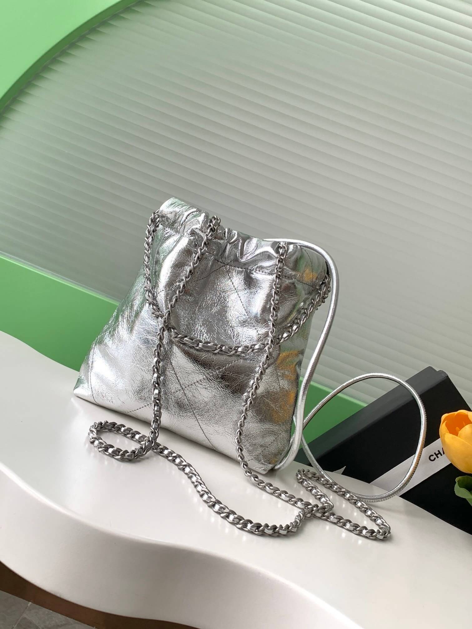 Chanel 22 Mini - Small - Medium Metallic Calfskin Leather Shoulder Handbag - Image 2