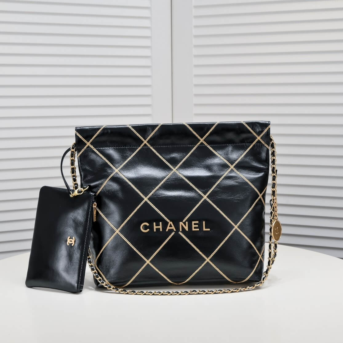 Chanel 22 Shiny Calfskin Shoulder Handbag Black - White