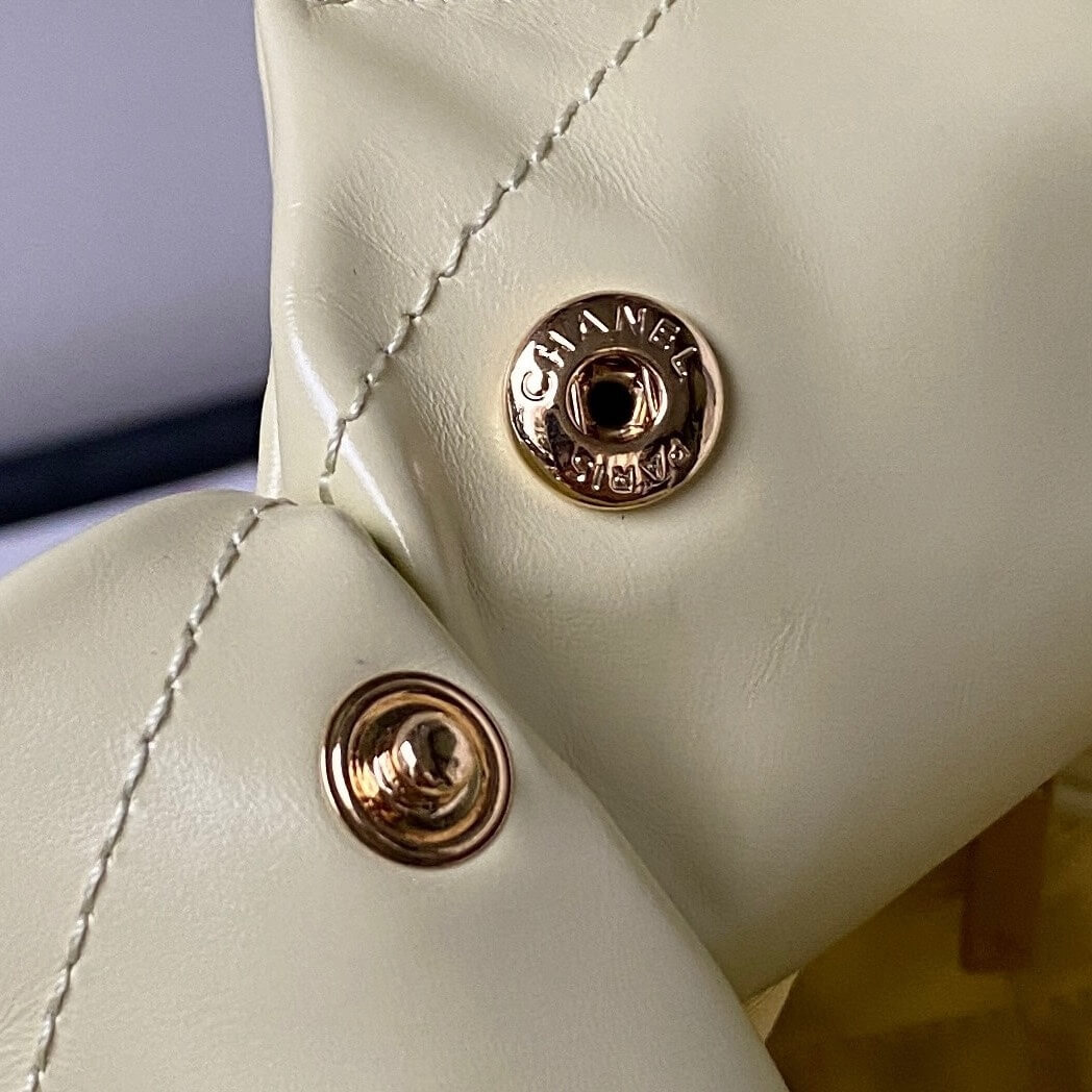 Chanel 22 Shiny Calfskin Shoulder Handbag Pink - Black - Yellow - Image 24